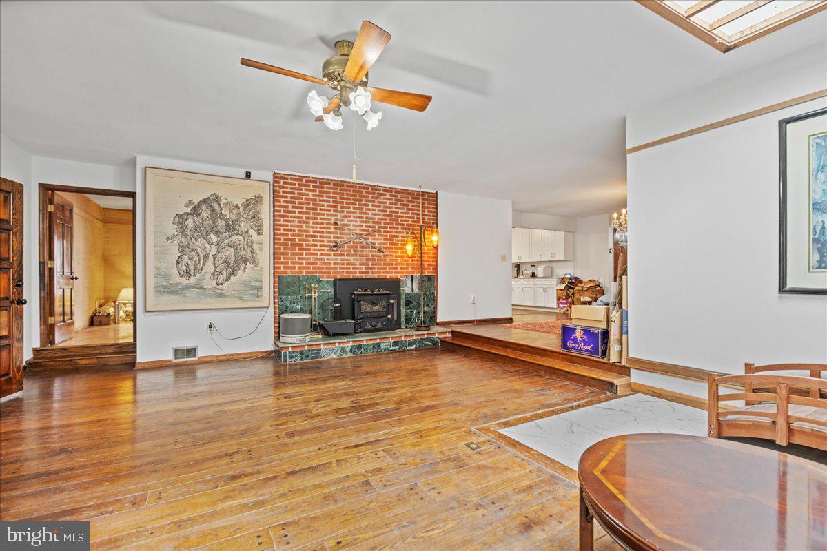 BILLINGSLEY PARK - Residential