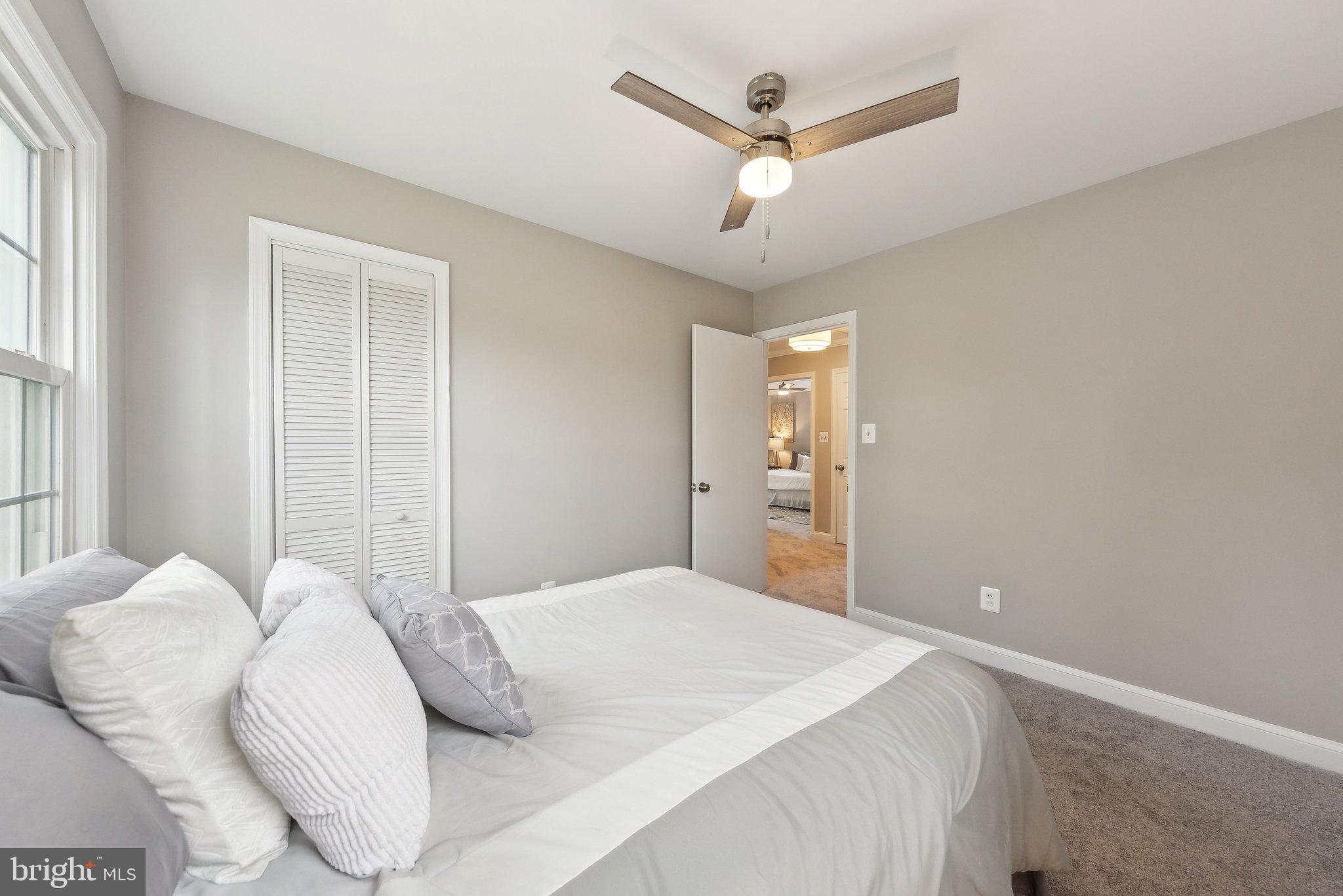 MONTROSE WOODS - Residential