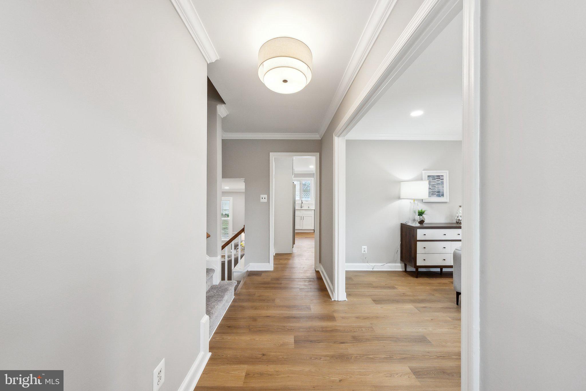 MONTROSE WOODS - Residential