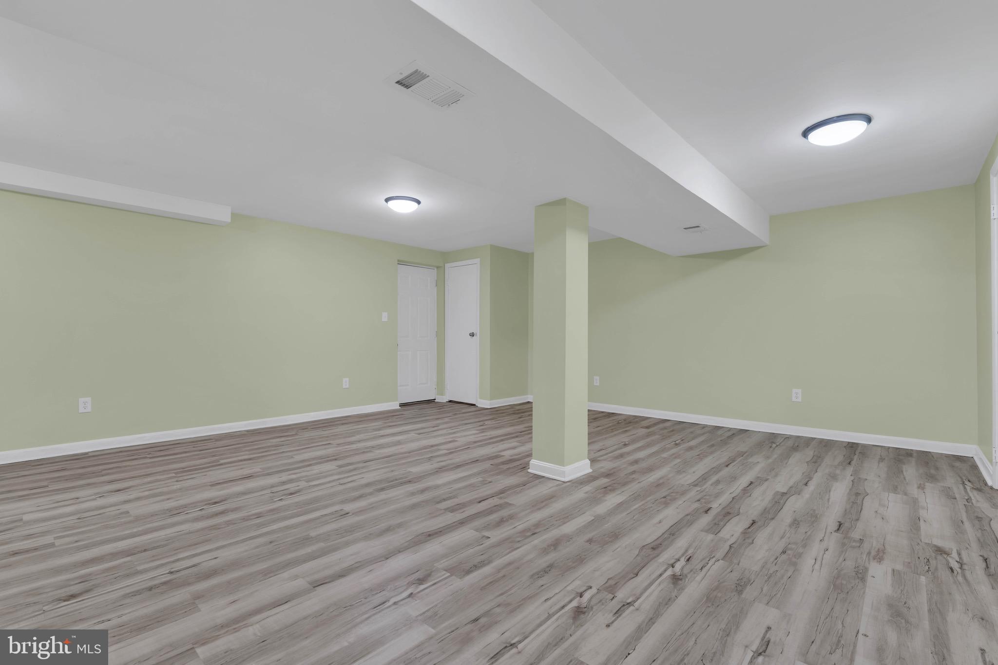 PROSPECT KNOLLS - Residential