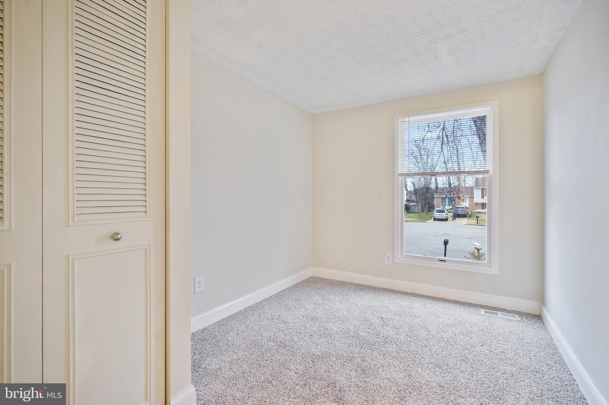 SUMMER HILL ESTATES - Residential Lease