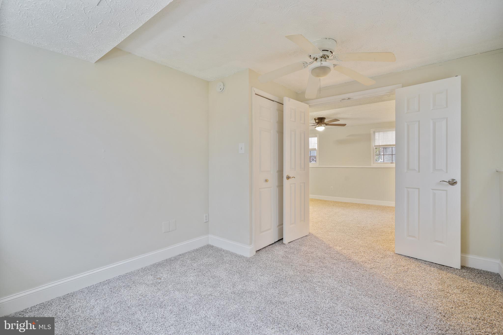 SUMMER HILL ESTATES - Residential Lease