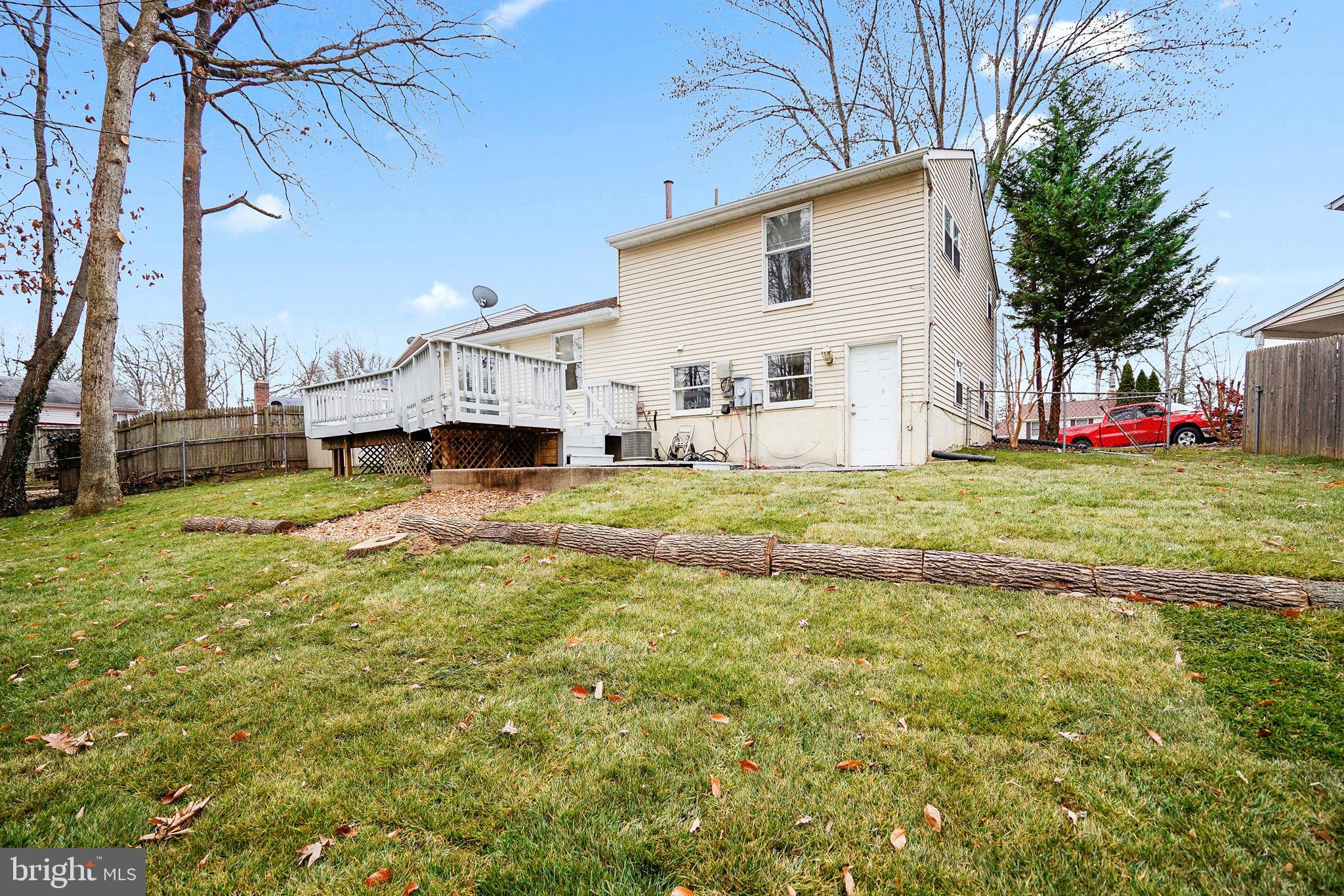 SUMMER HILL ESTATES - Residential Lease