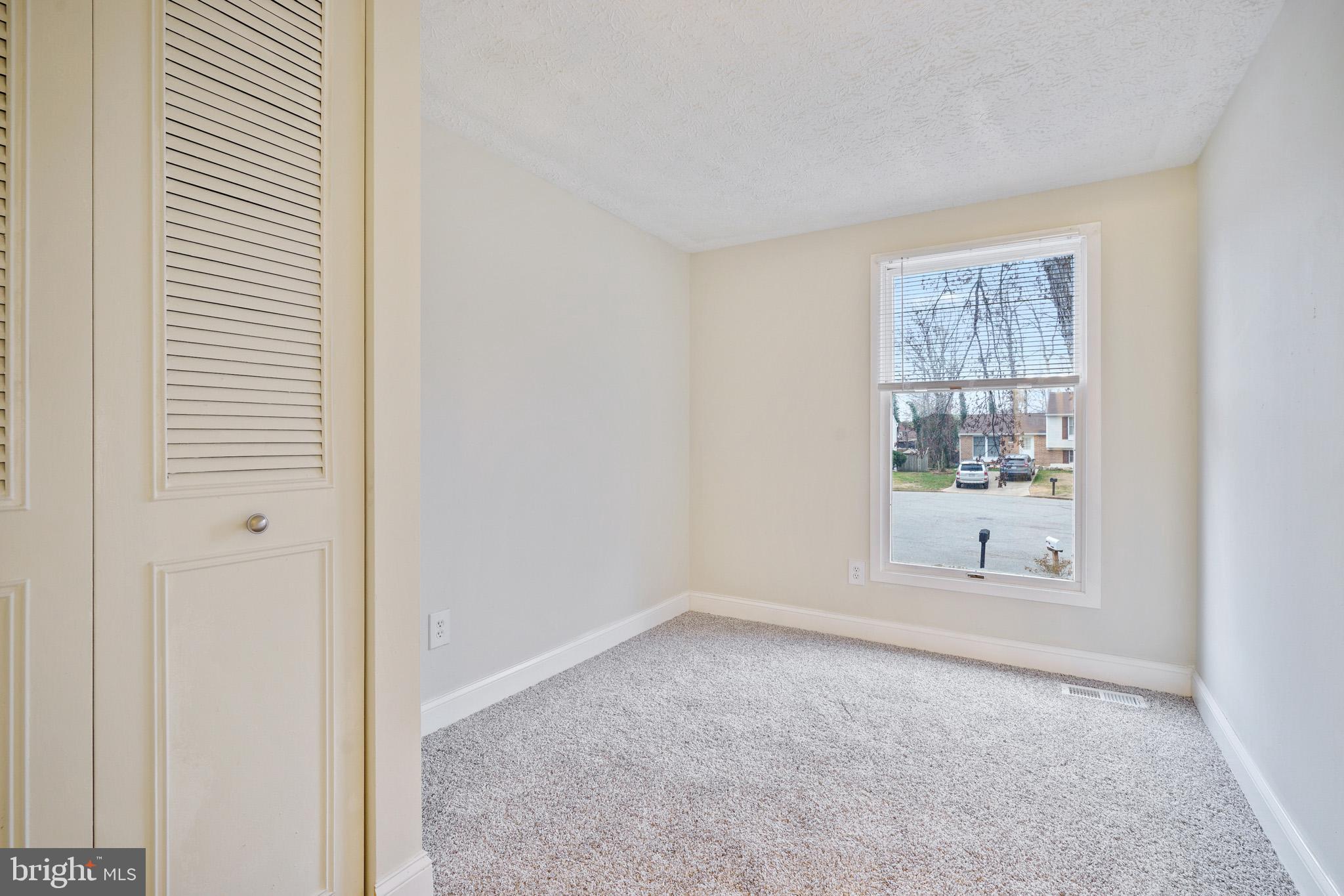 SUMMER HILL ESTATES - Residential Lease