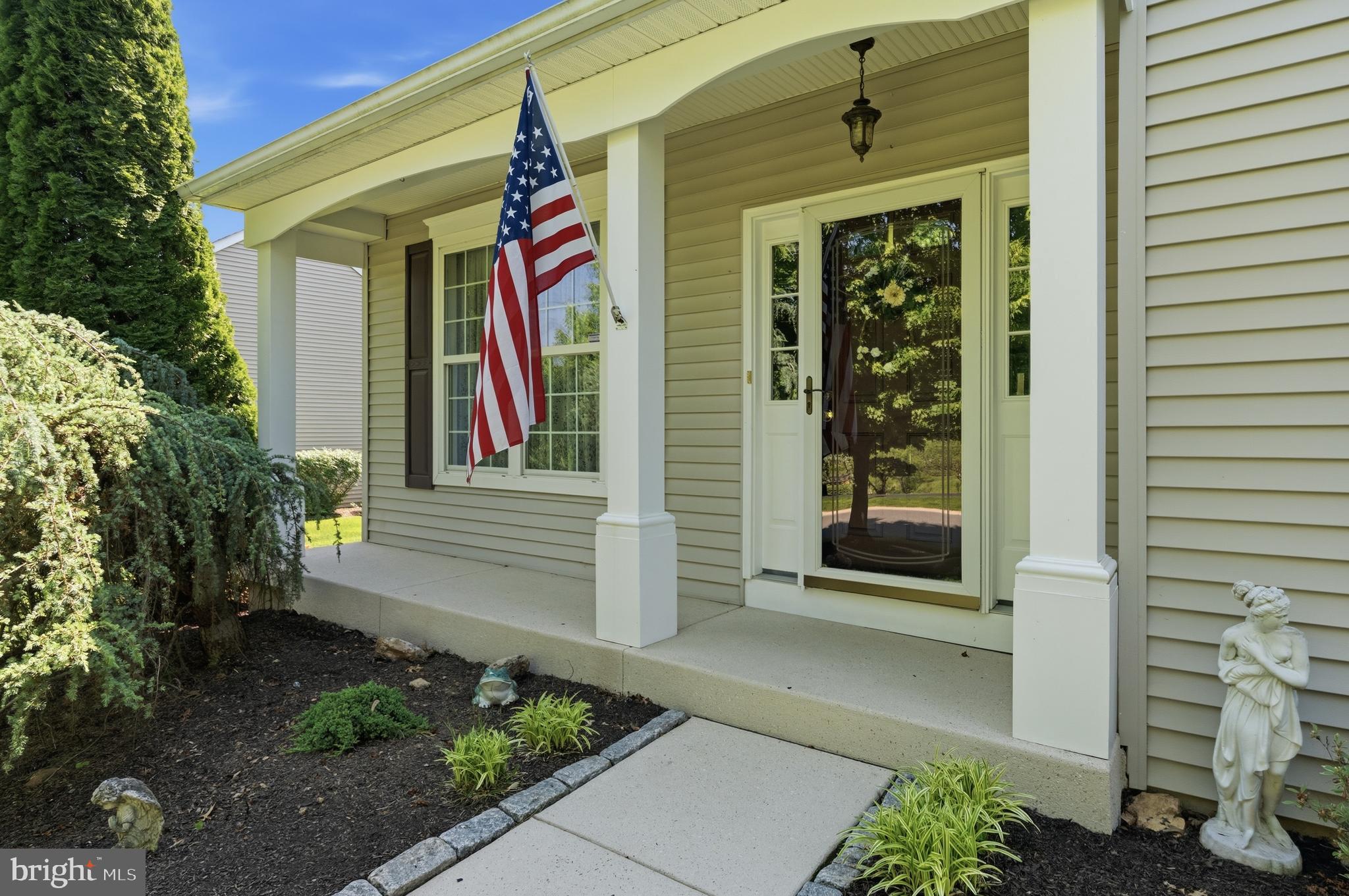 TRADITIONS AT INNI - Residential