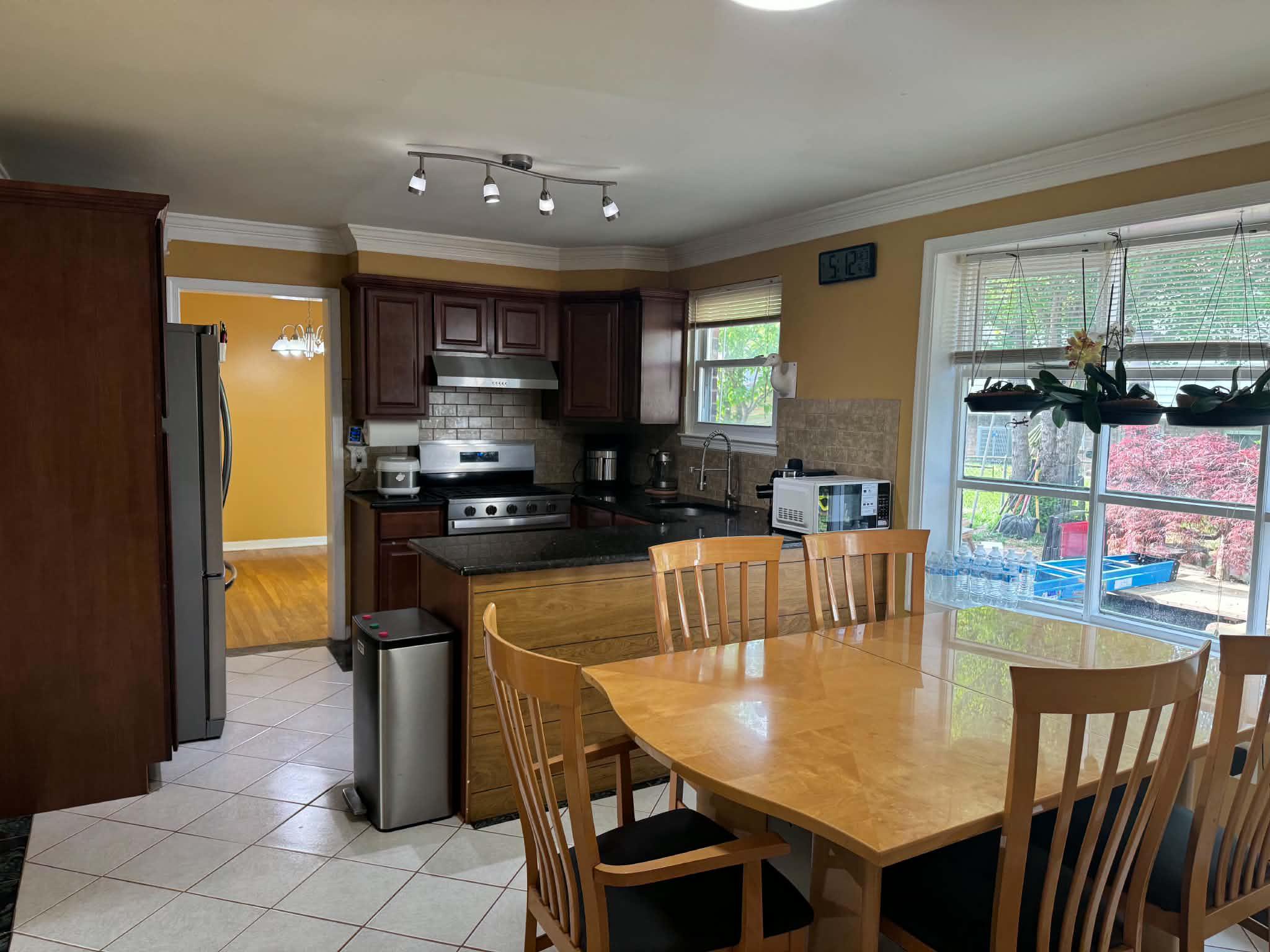 8120 SPRINGFIELD VILLAGE DRIVE