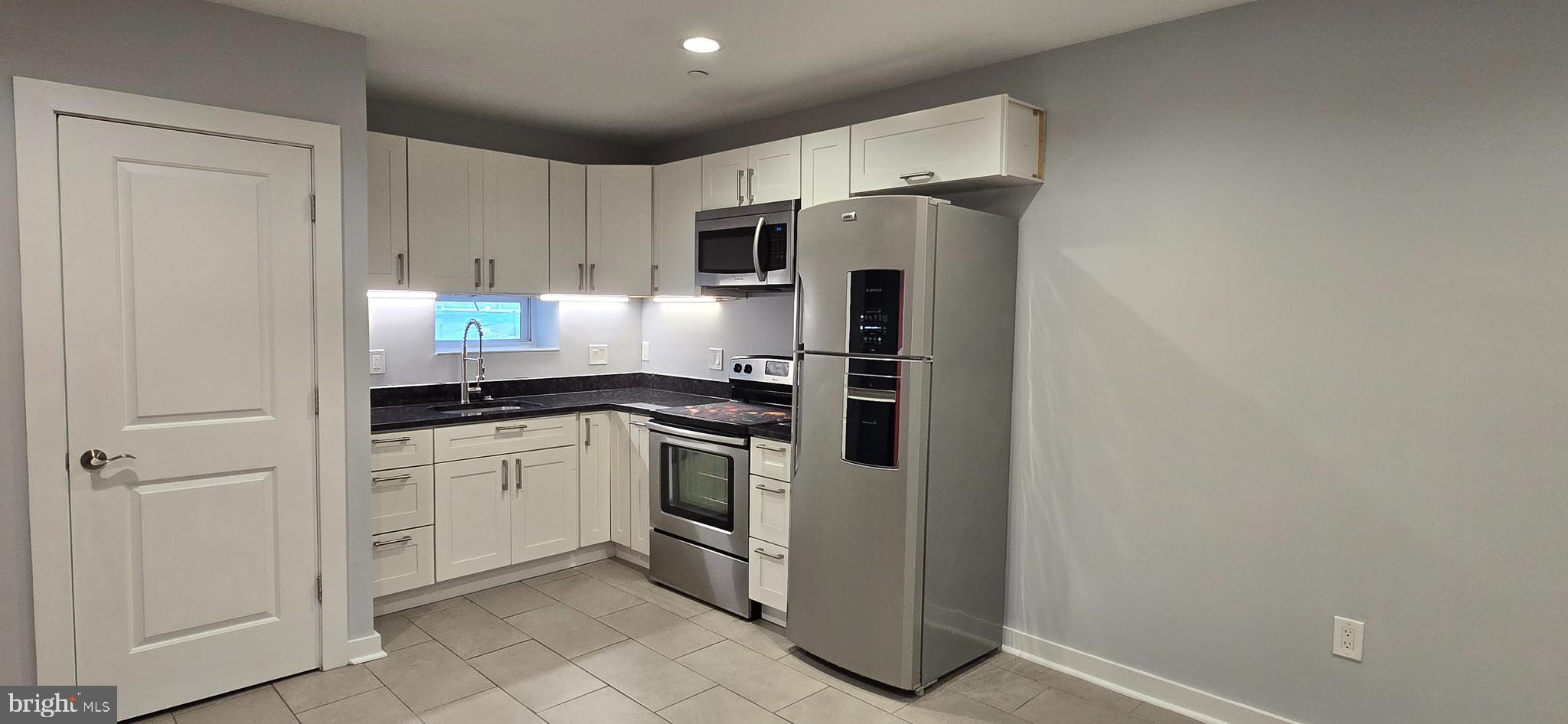 FISHTOWN - Residential Lease