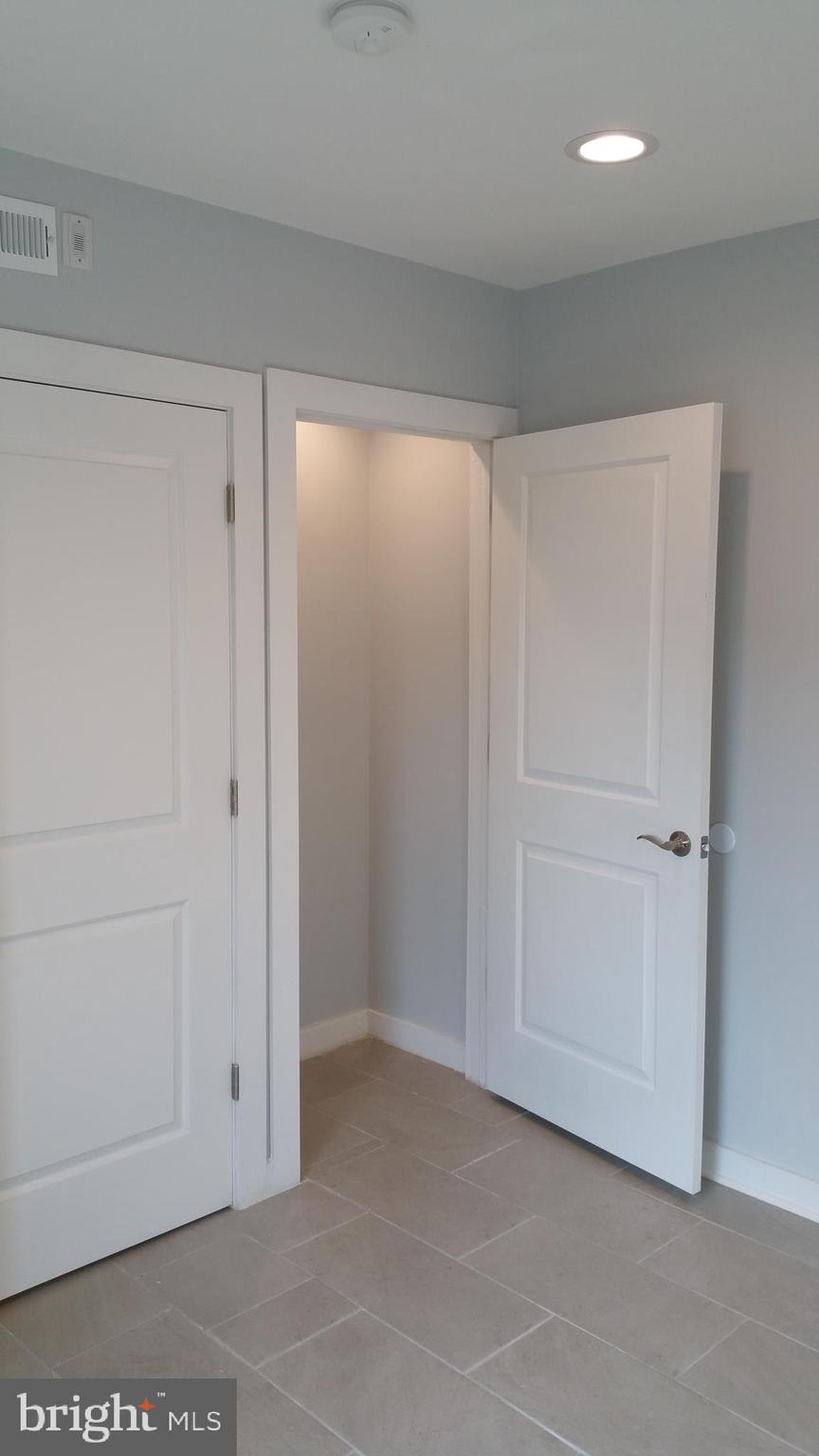 FISHTOWN - Residential Lease