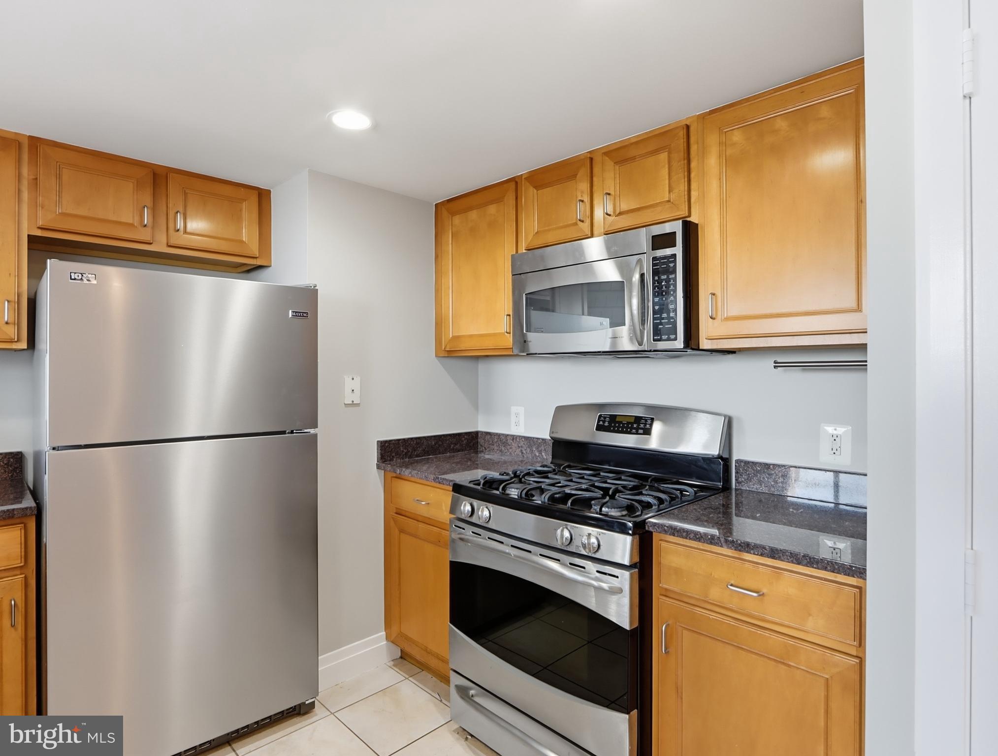 414 WATER STREET 2805