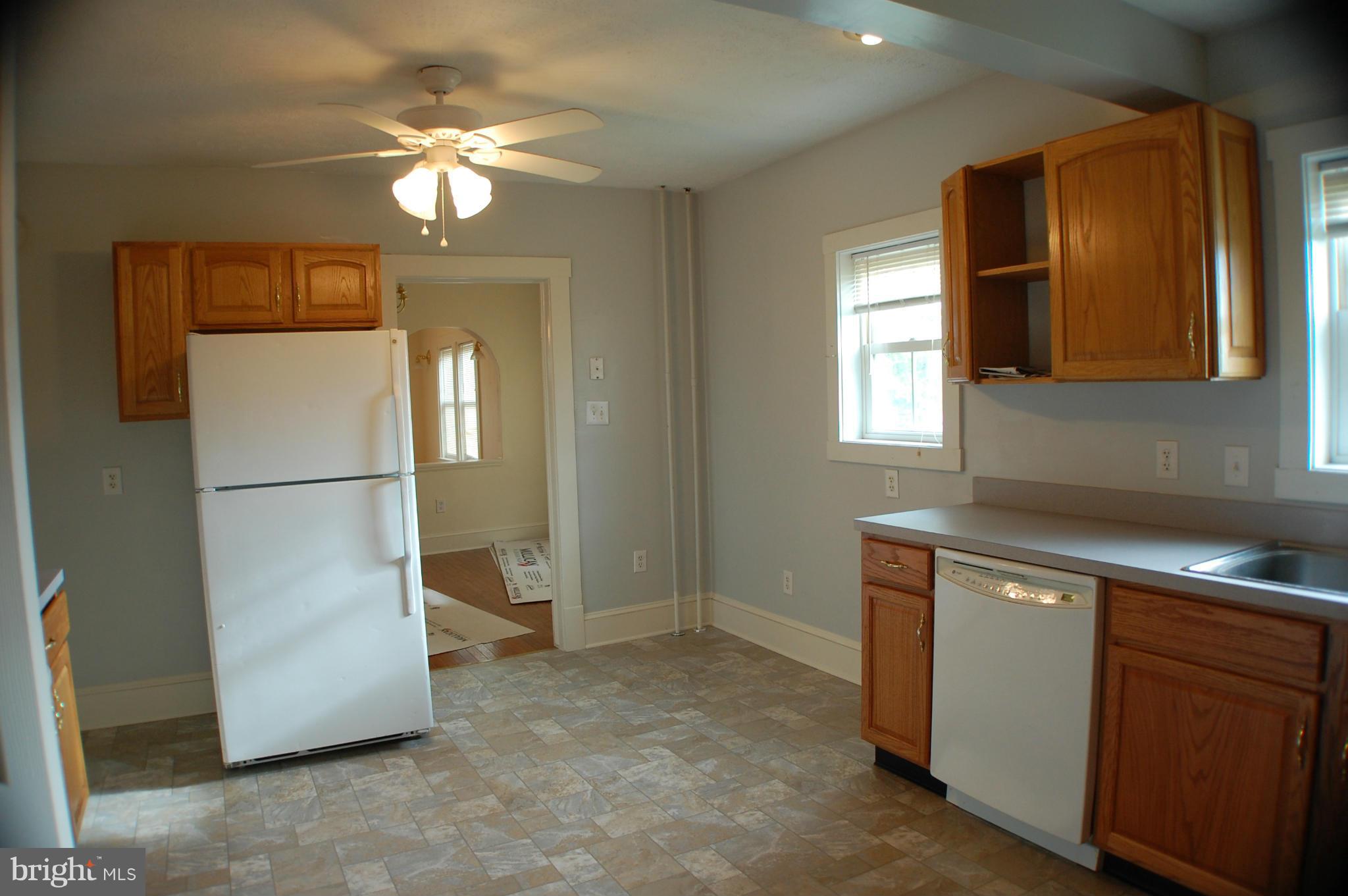 LONAS ADDITION - Residential Lease