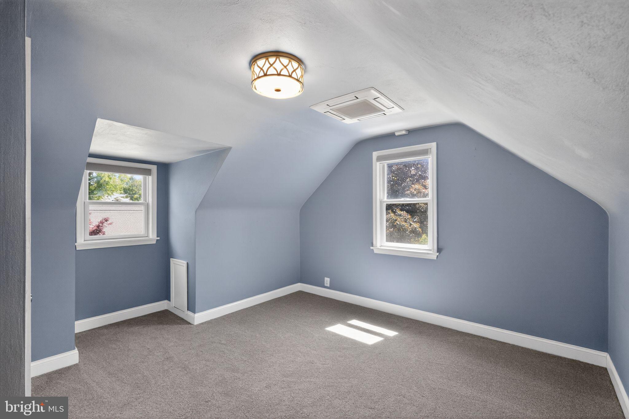 WASHINGTON HGTS - Residential