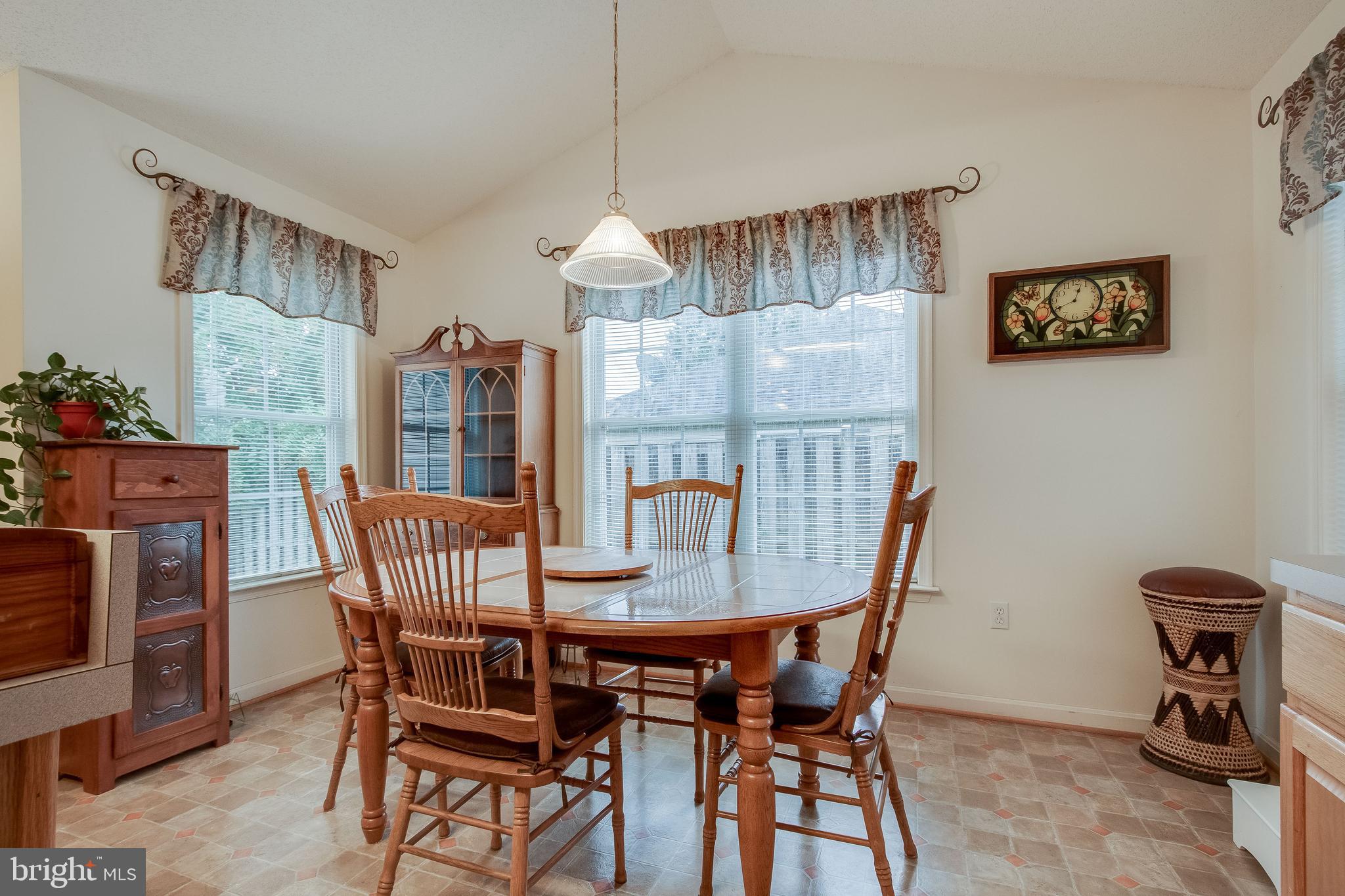 WILLOW SHADE - Residential