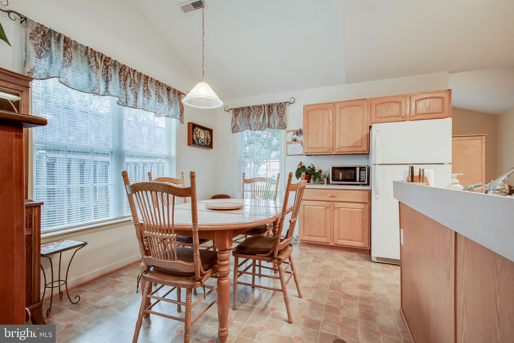 WILLOW SHADE - Residential