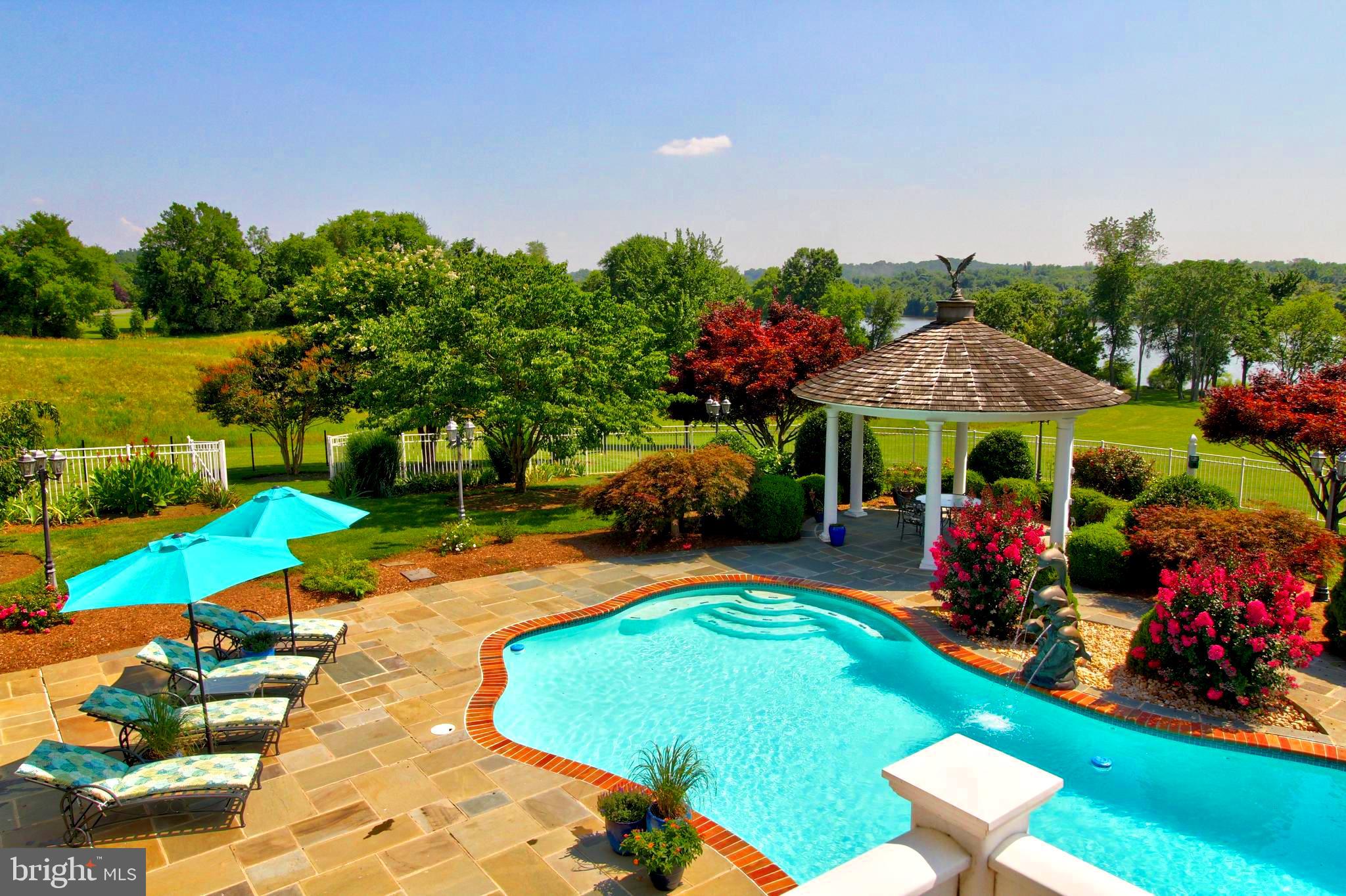 EAGLES NEST - Residential Lease