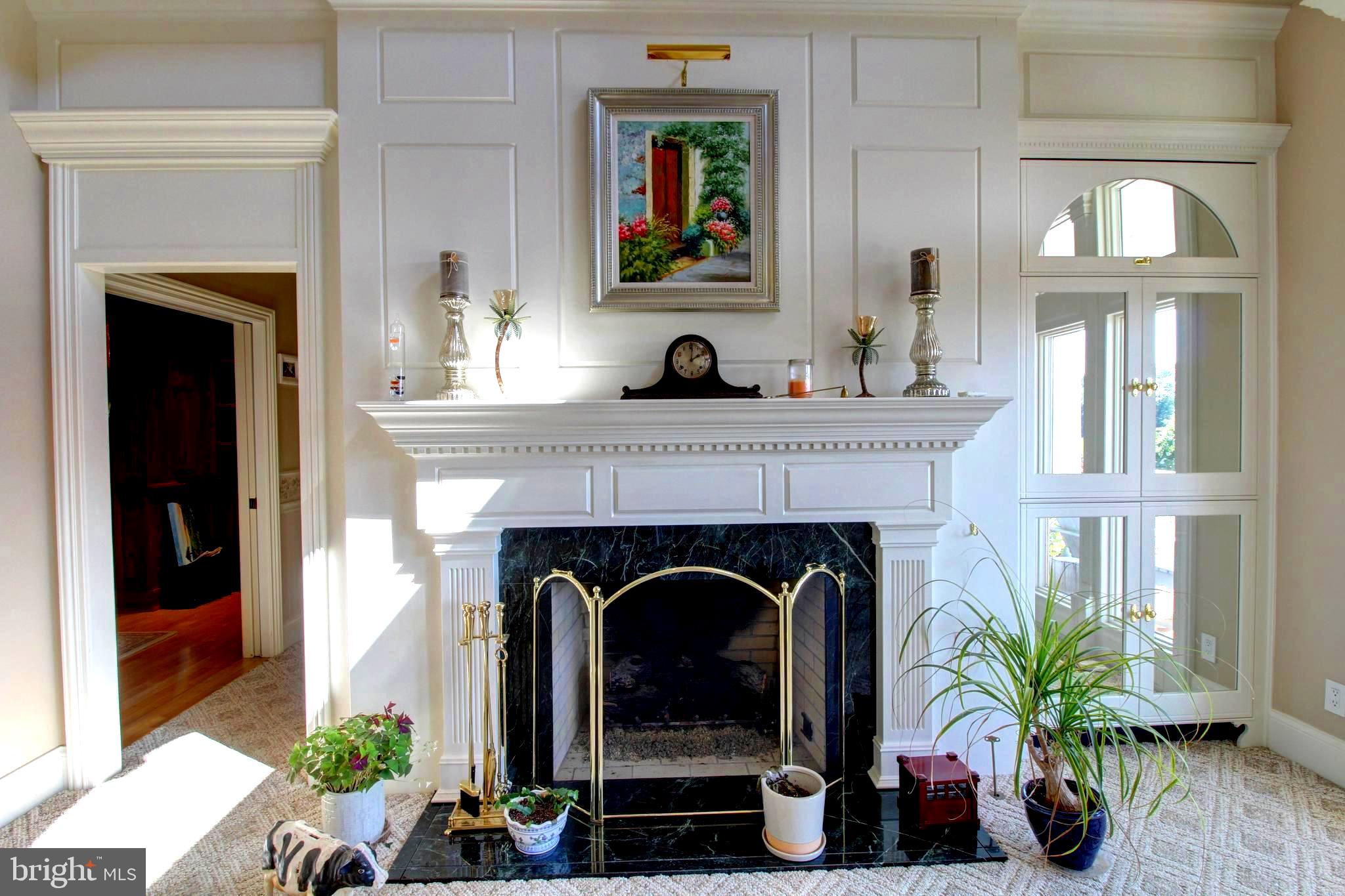 EAGLES NEST - Residential Lease