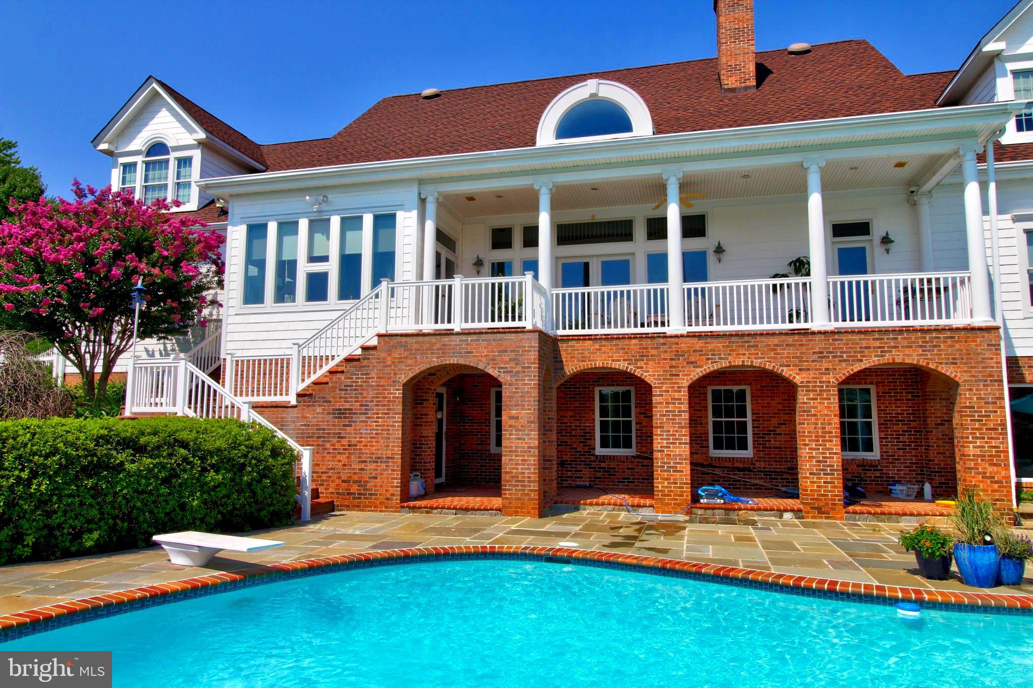 EAGLES NEST - Residential Lease