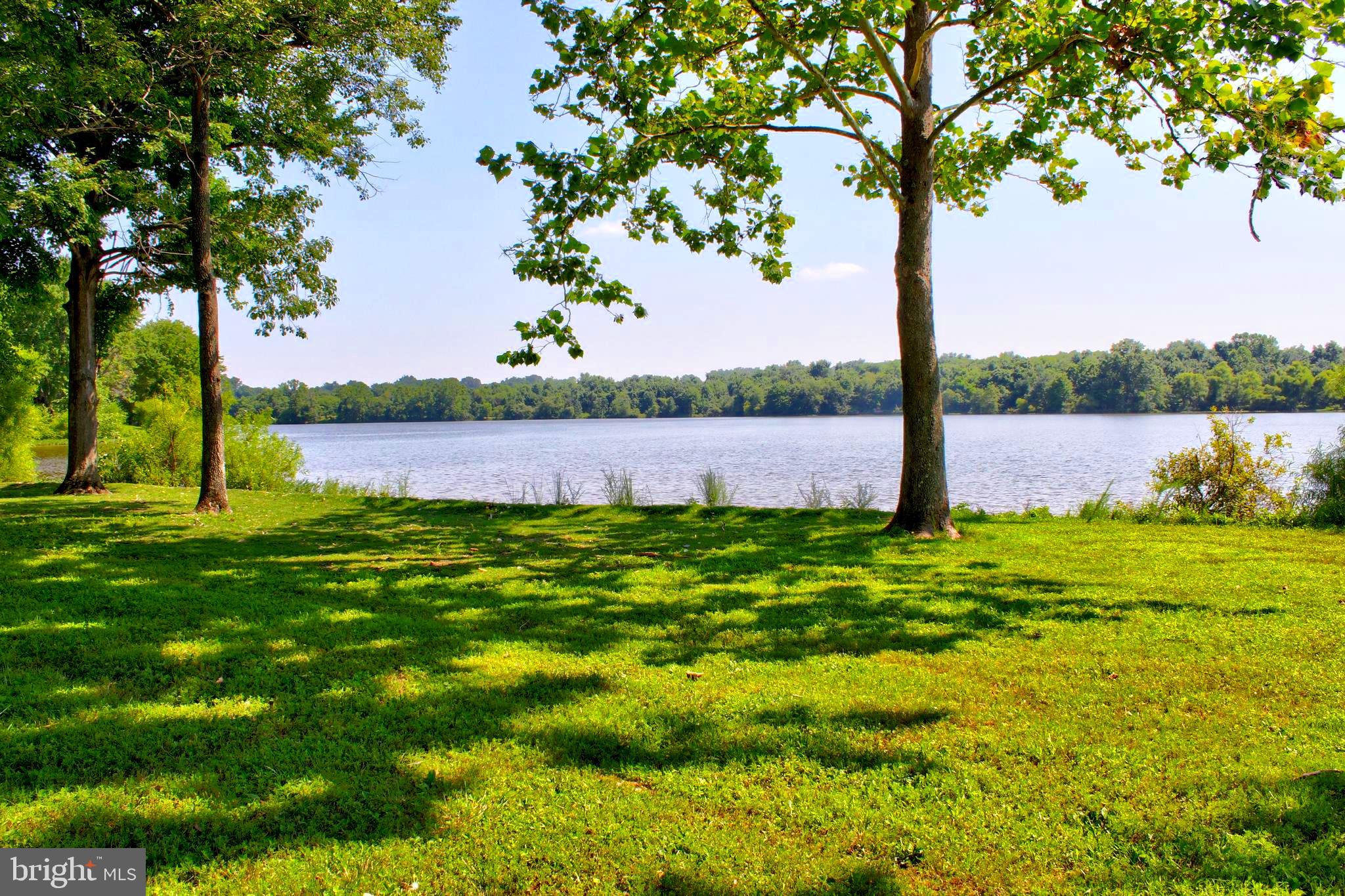 EAGLES NEST - Residential Lease