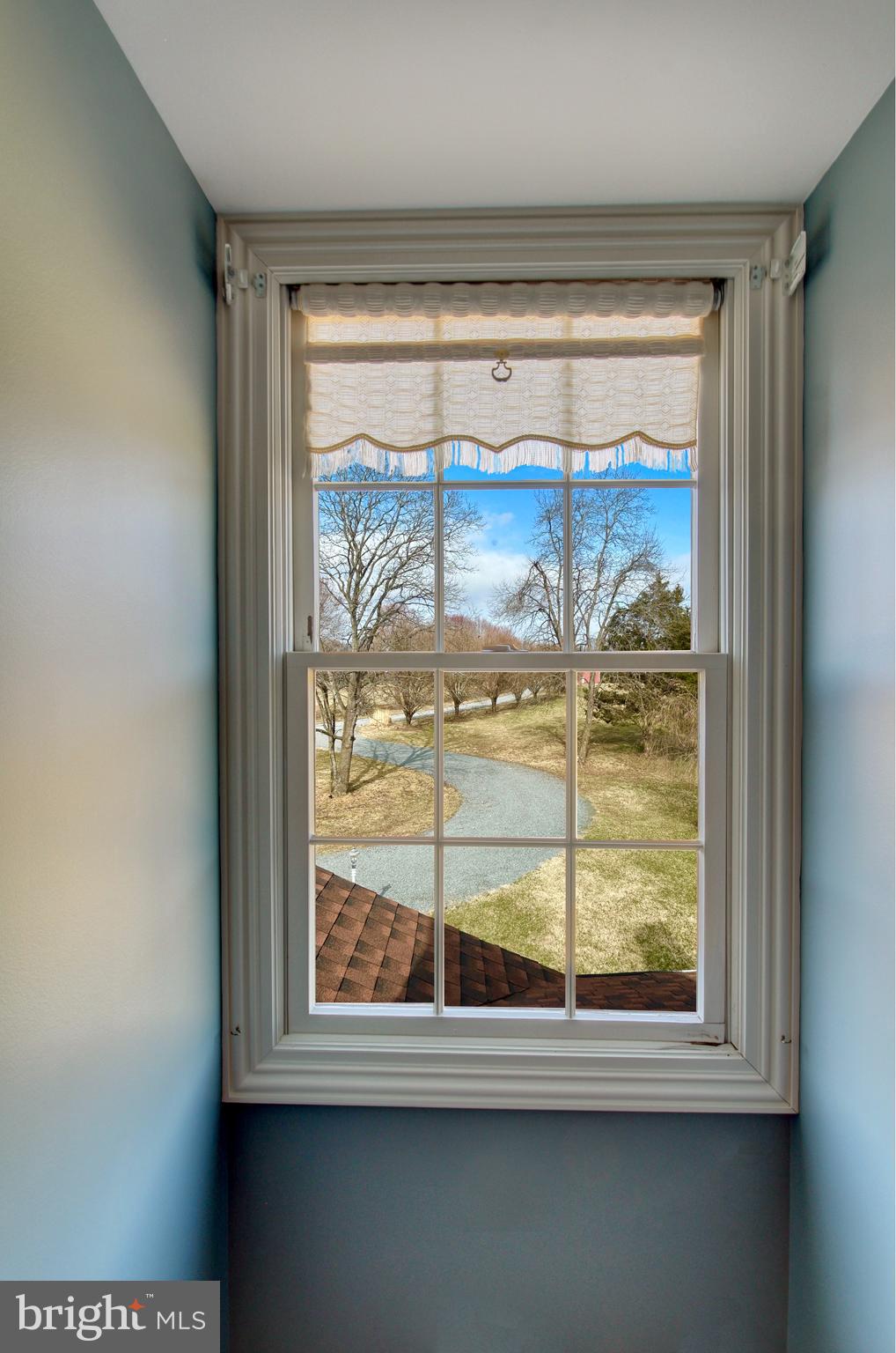 EAGLES NEST - Residential Lease