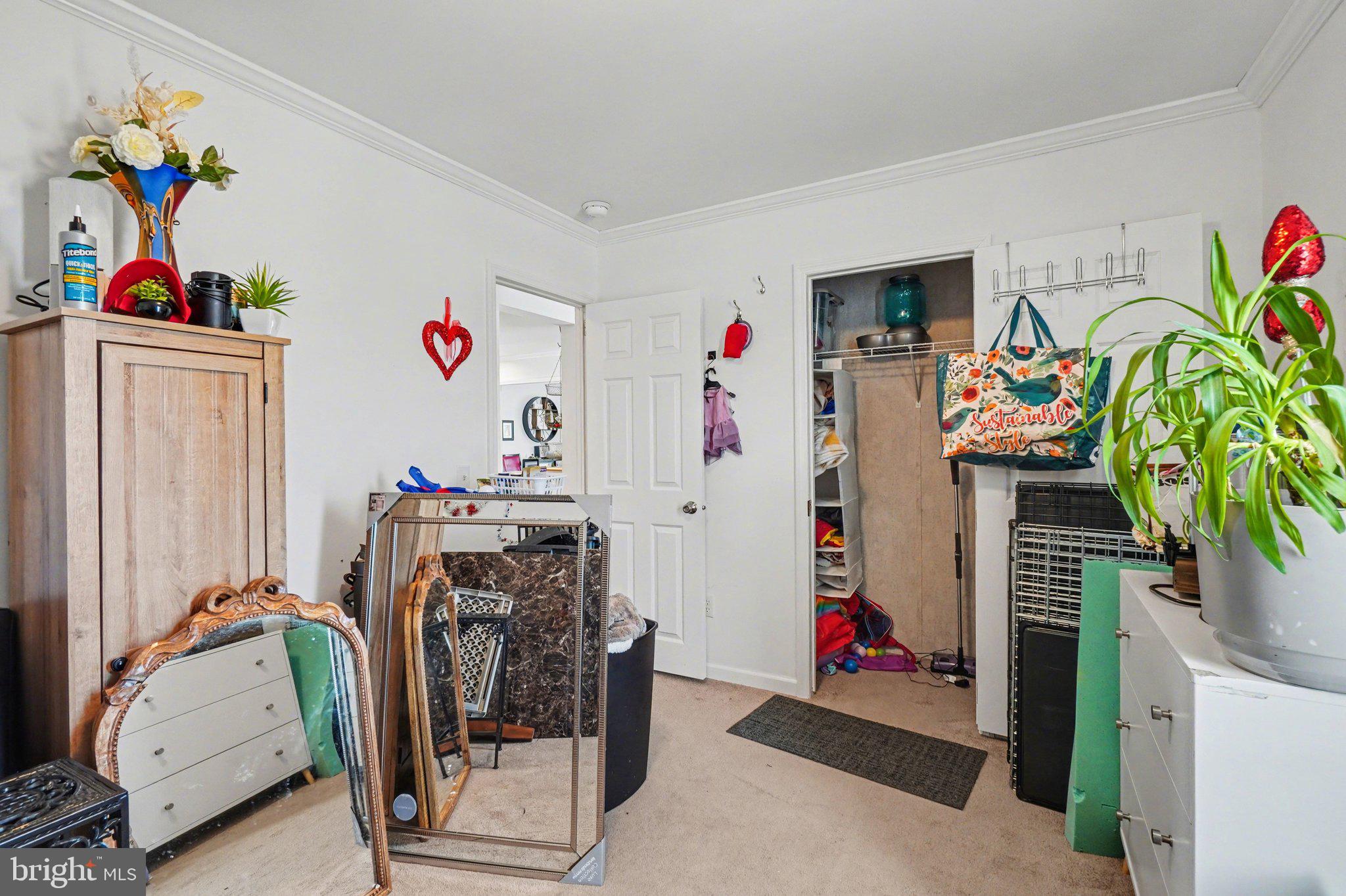 NORTHVIEW MANOR - Residential