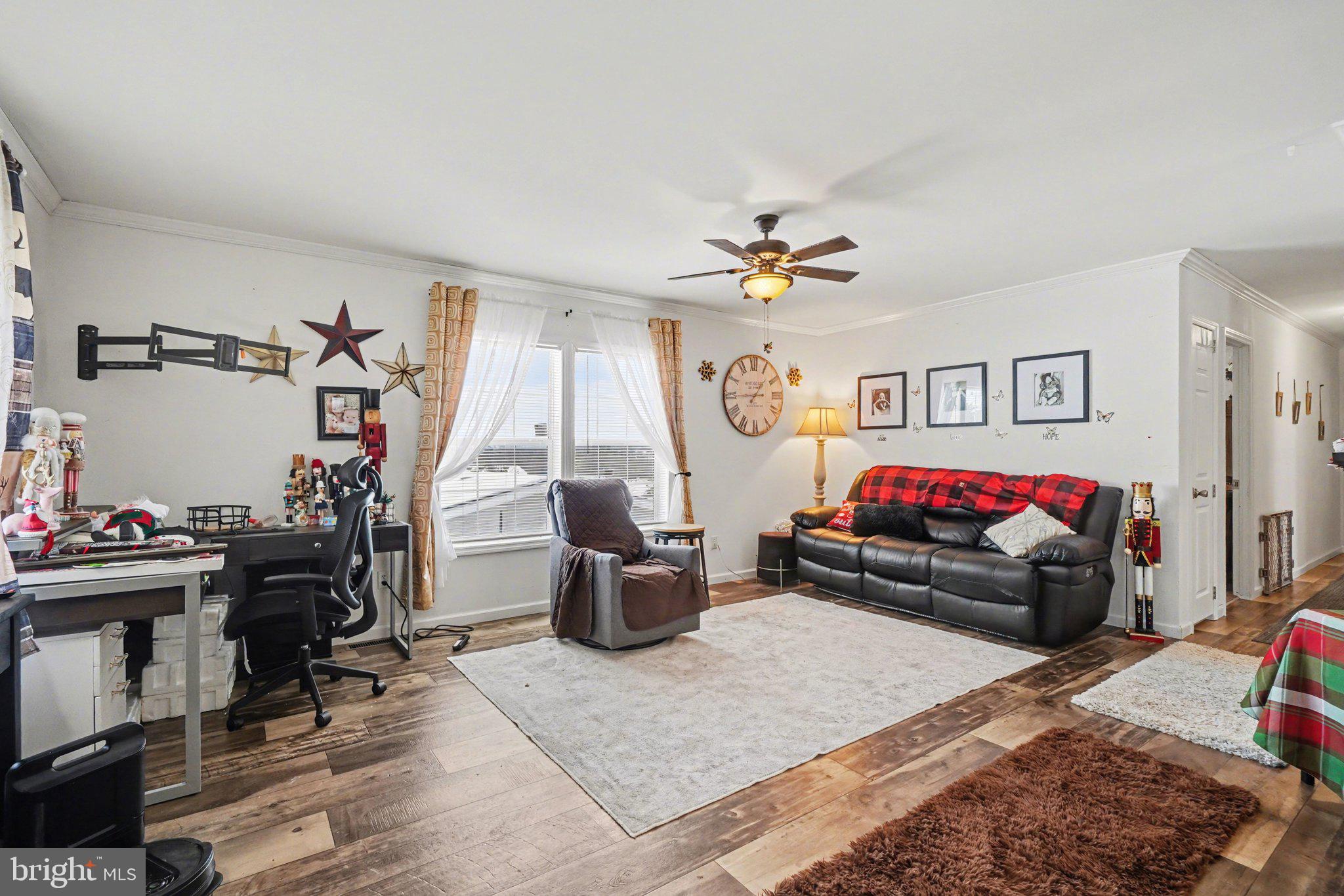 NORTHVIEW MANOR - Residential