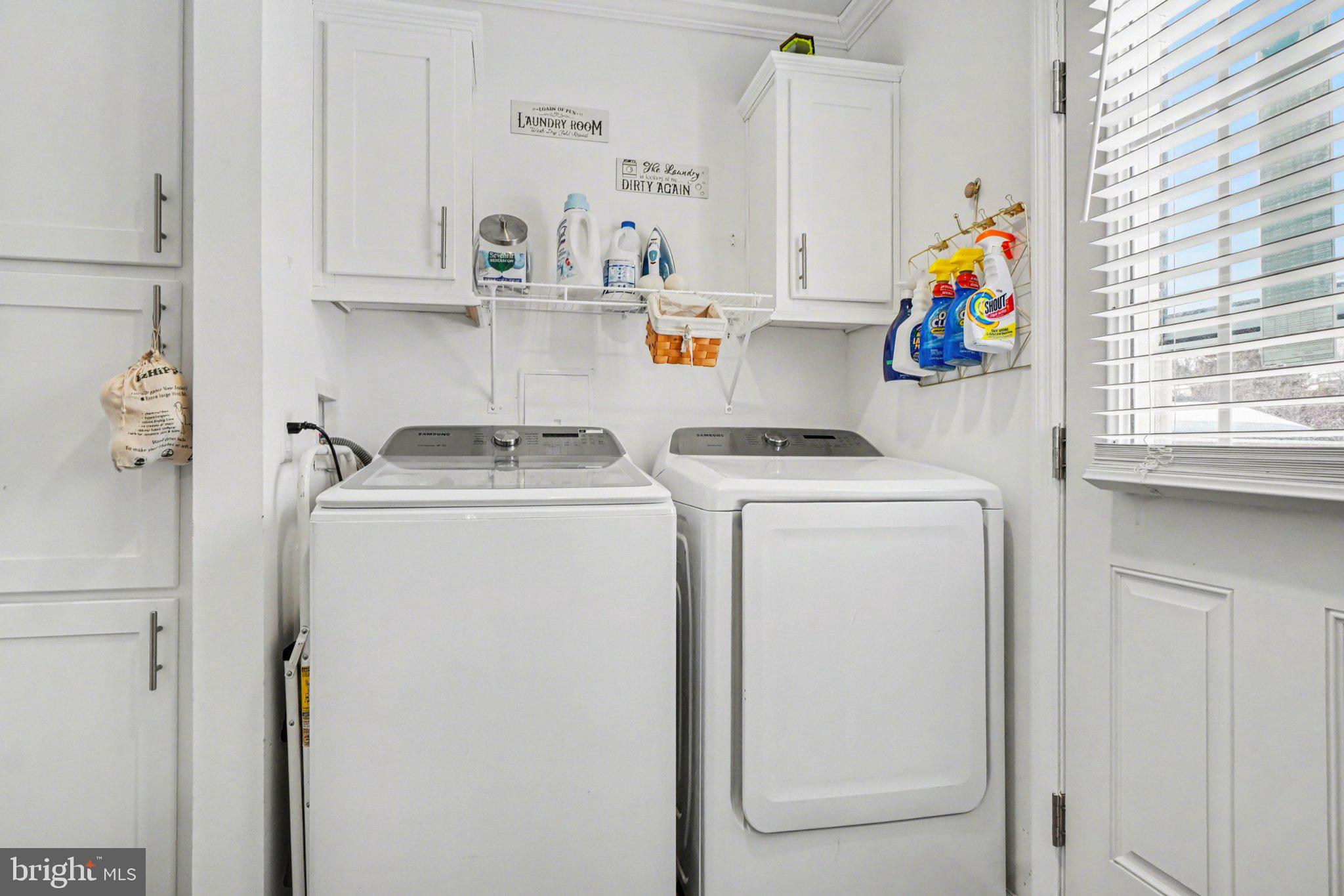 NORTHVIEW MANOR - Residential