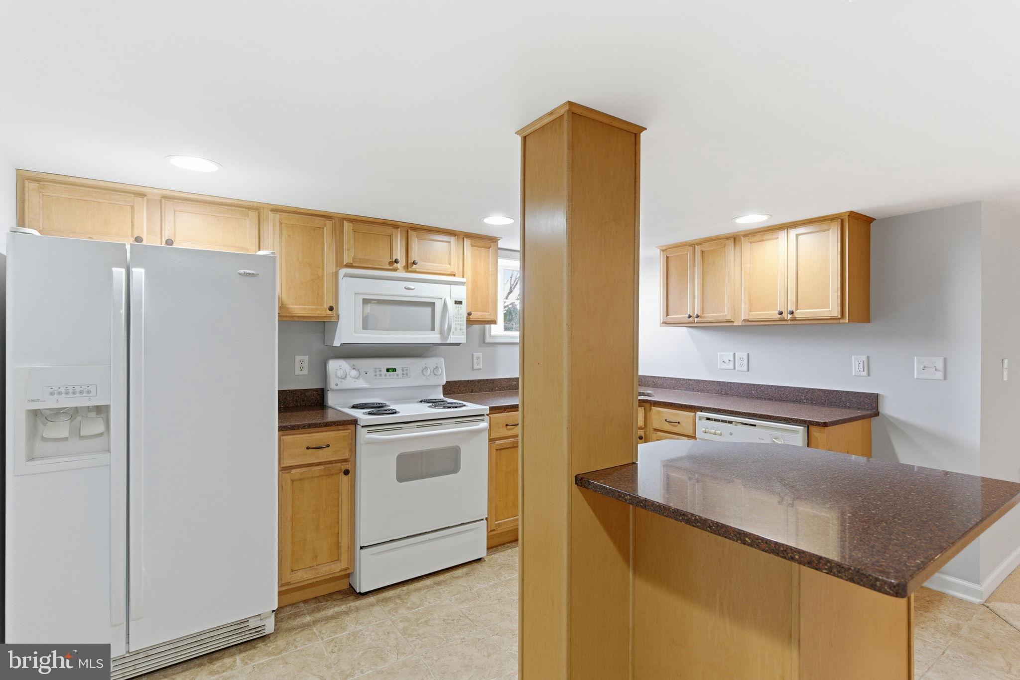 VIOLET KNOLL - Residential