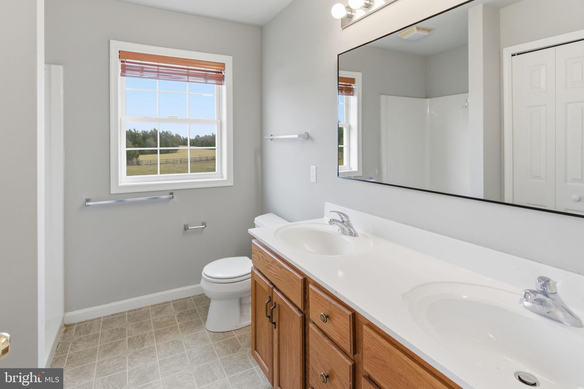 VIOLET KNOLL - Residential