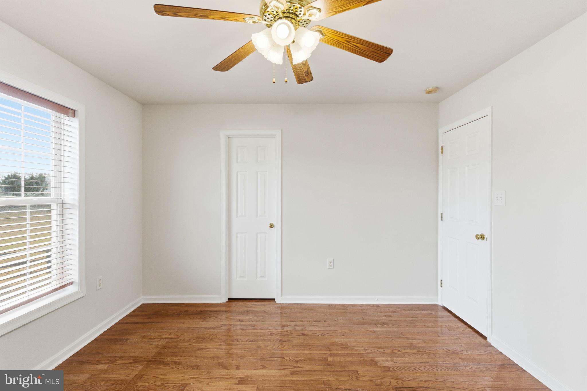 VIOLET KNOLL - Residential