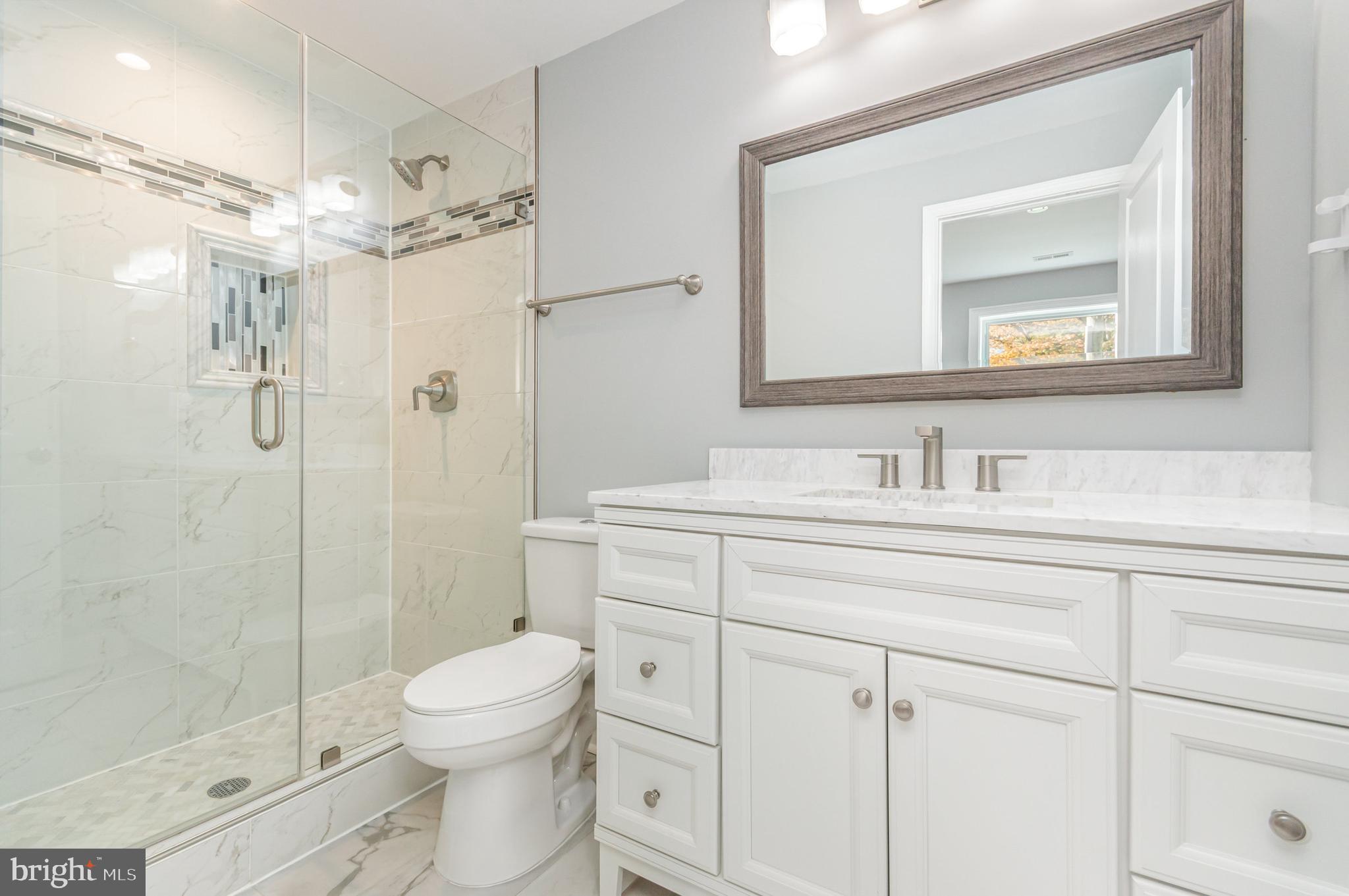 EDGEMONT - Residential Lease