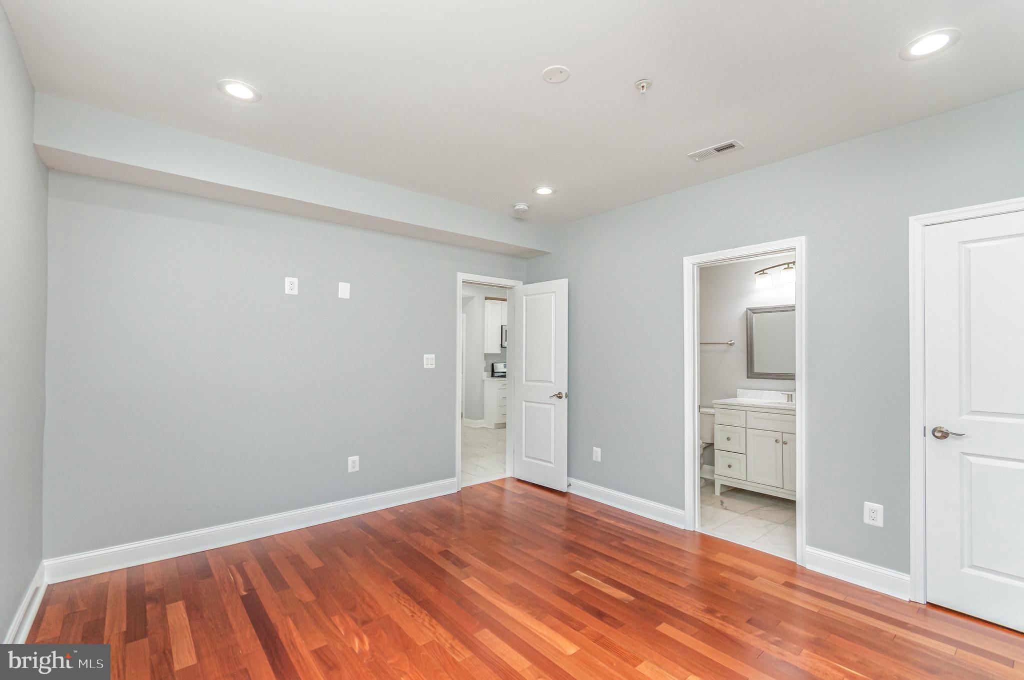 EDGEMONT - Residential Lease