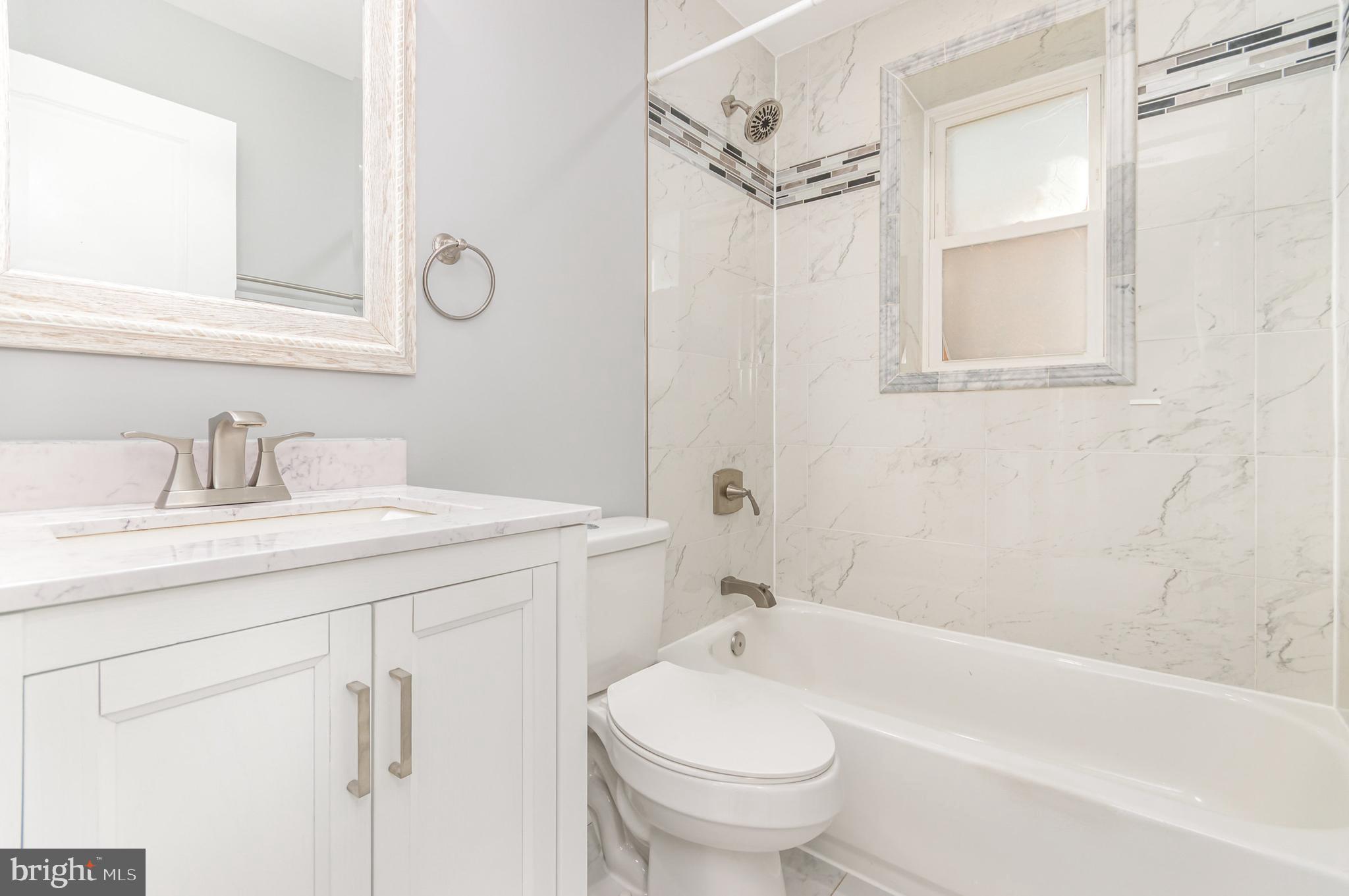 EDGEMONT - Residential Lease