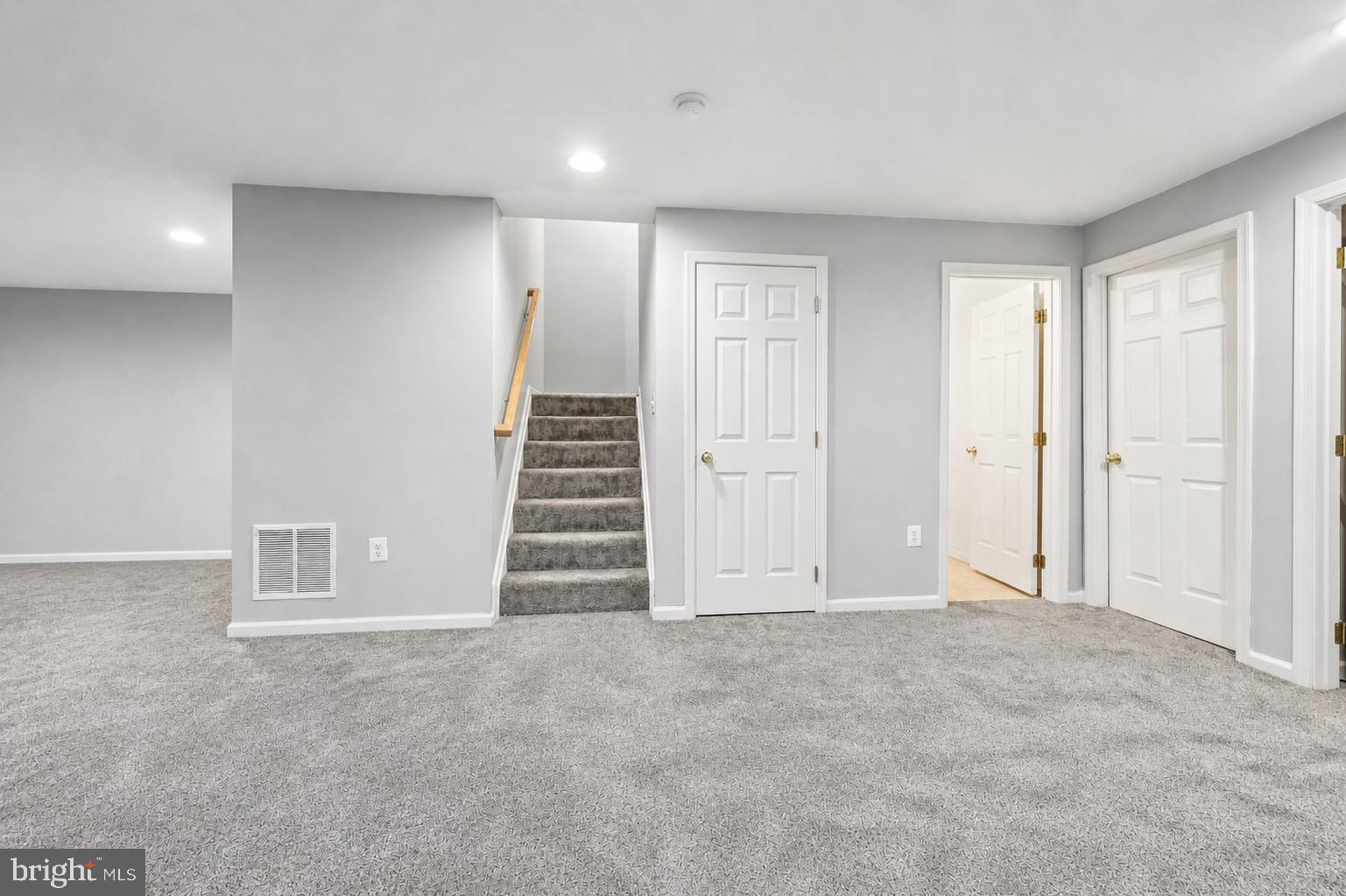 PRINCE WILLIAM TOWN CENTER - Residential