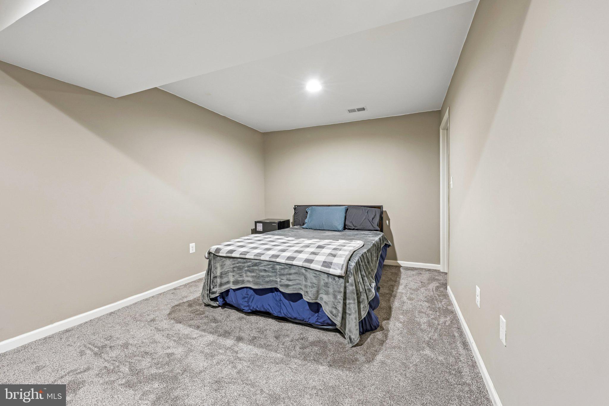 PRINCE WILLIAM TOWN CENTER - Residential