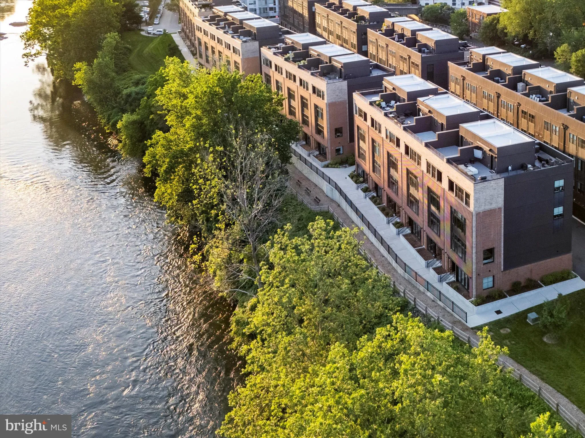 Philadelphia, Pennsylvania 19127, United States, 4 Bedrooms Bedrooms, ,4 BathroomsBathrooms,Residential,Active,160985