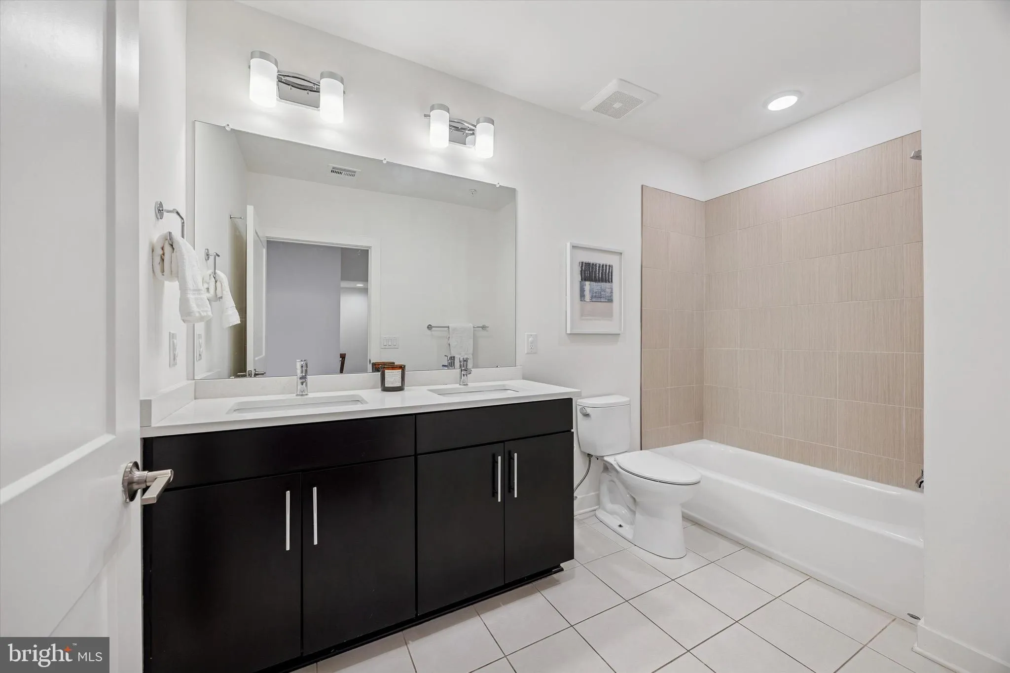 Philadelphia, Pennsylvania 19127, United States, 4 Bedrooms Bedrooms, ,4 BathroomsBathrooms,Residential,Active,160985