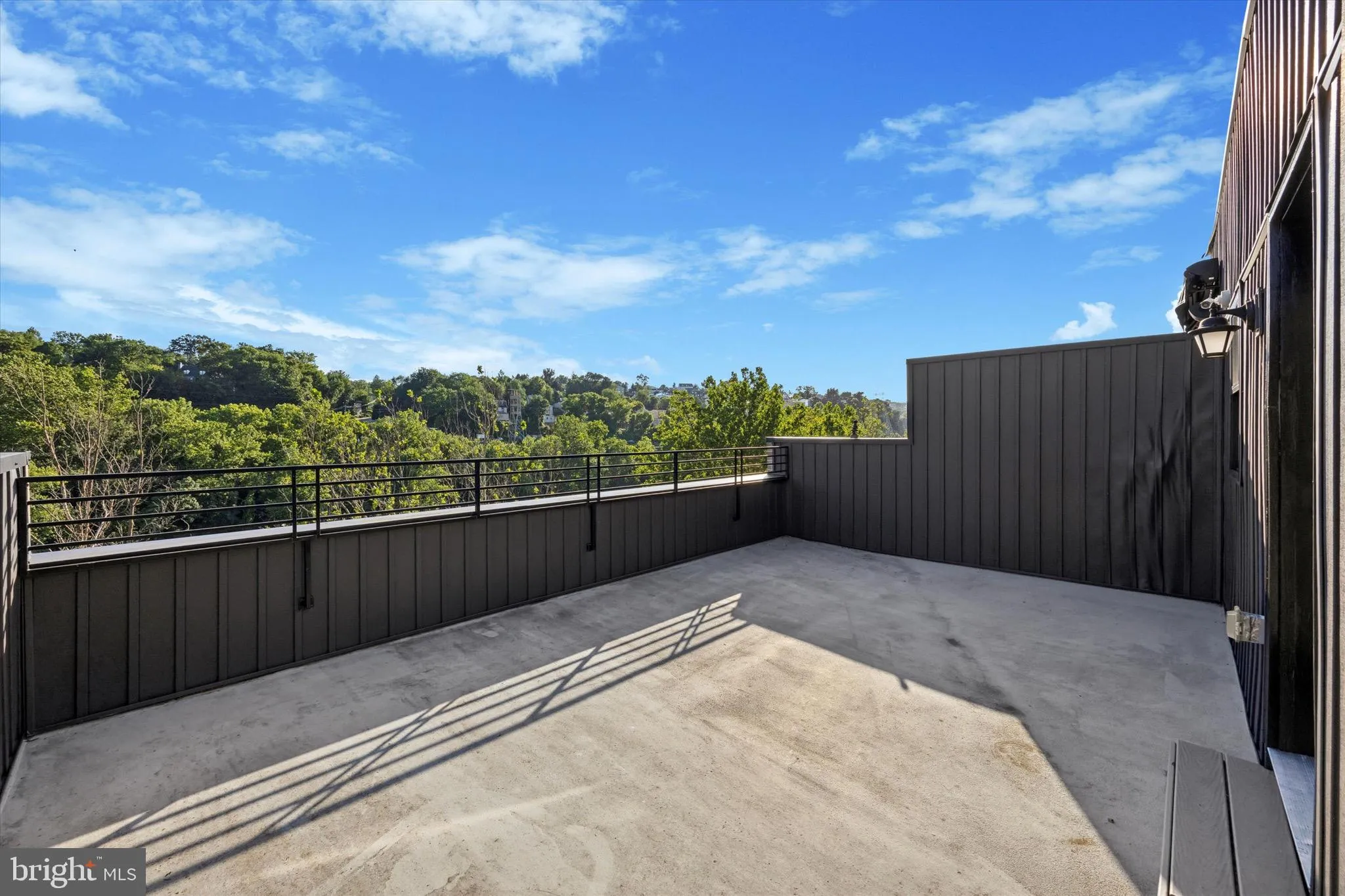 Philadelphia, Pennsylvania 19127, United States, 4 Bedrooms Bedrooms, ,4 BathroomsBathrooms,Residential,Active,160985