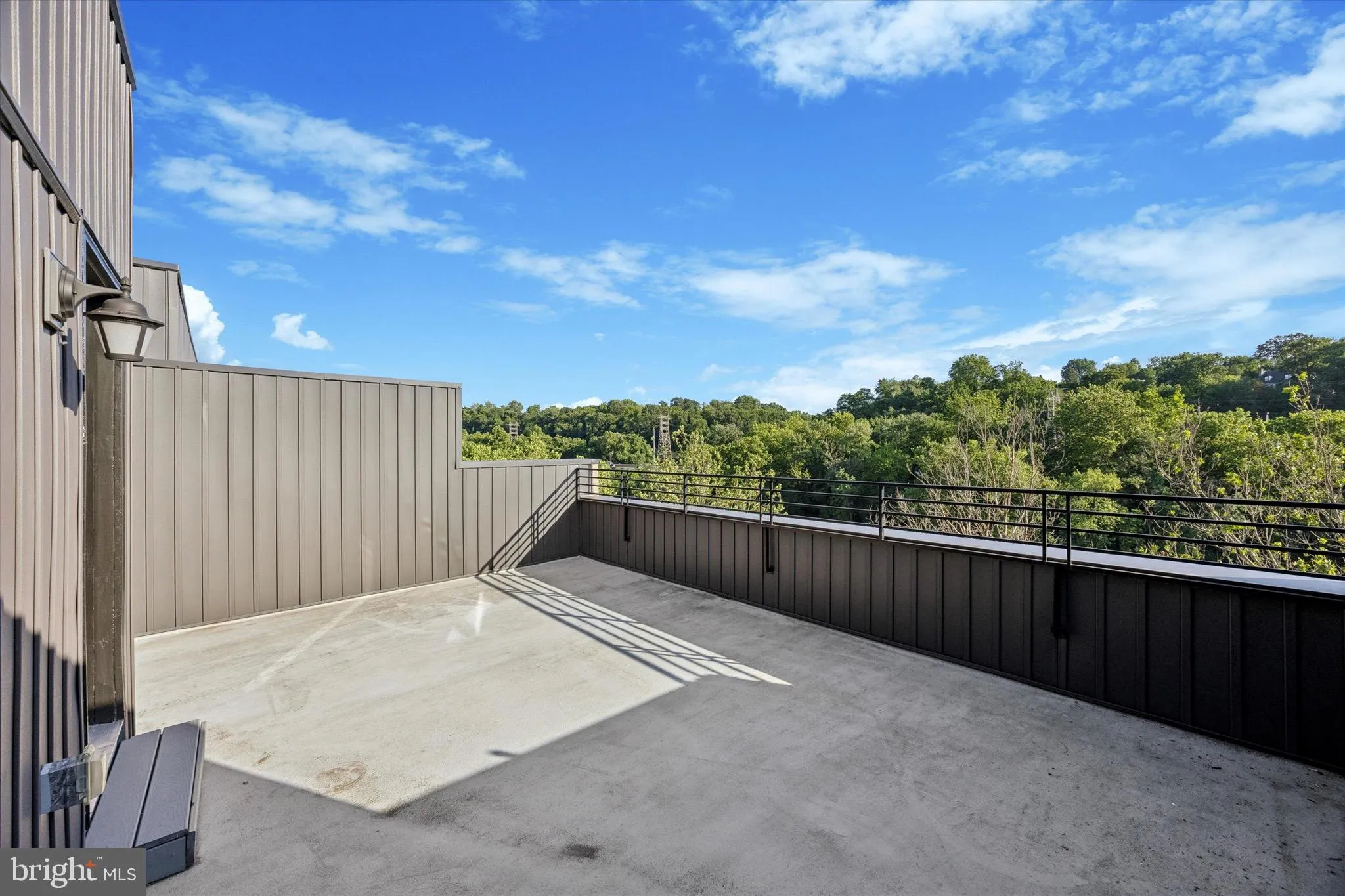 Philadelphia, Pennsylvania 19127, United States, 4 Bedrooms Bedrooms, ,4 BathroomsBathrooms,Residential,Active,160985