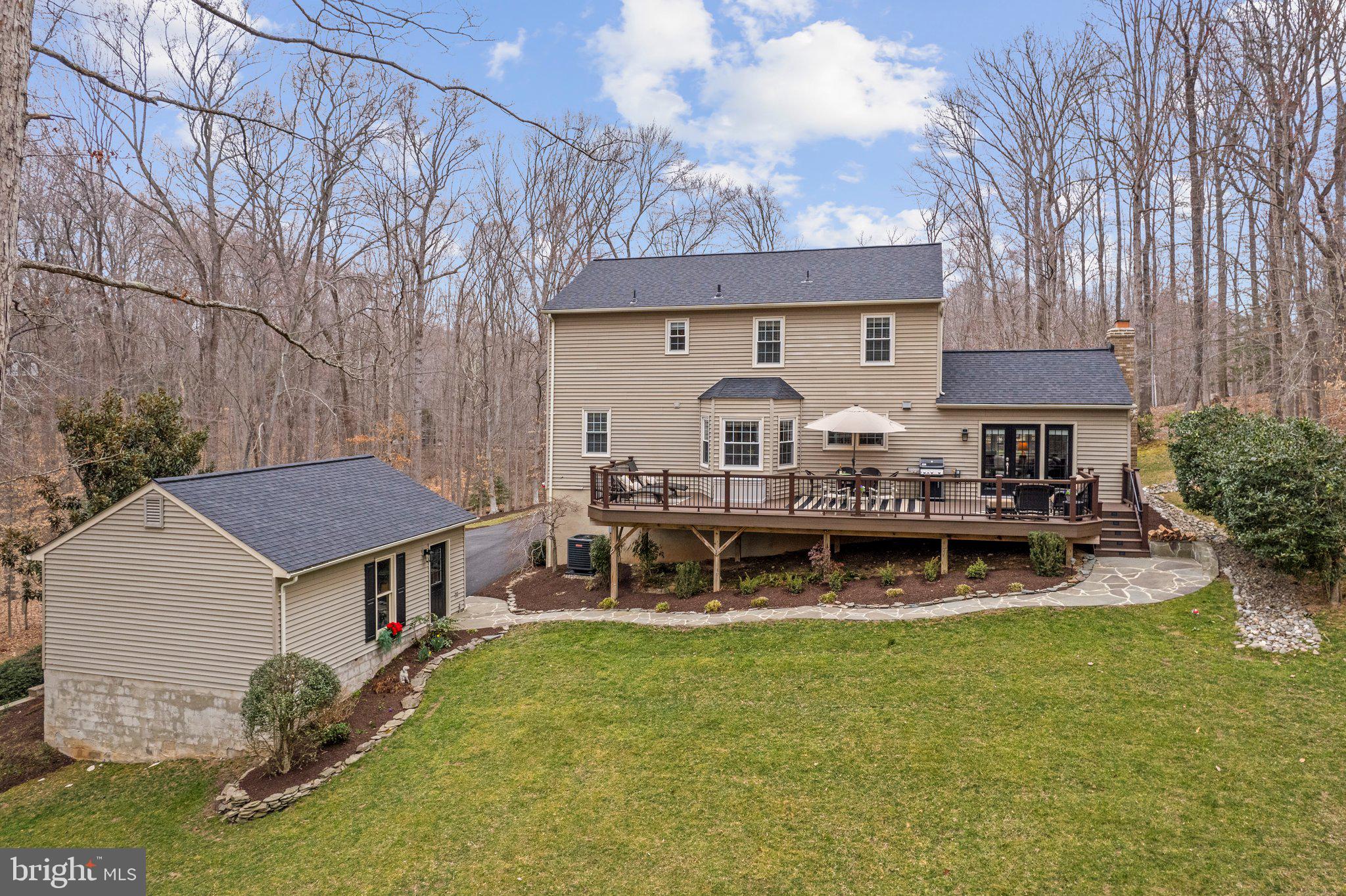 CANNON BLUFF - Residential