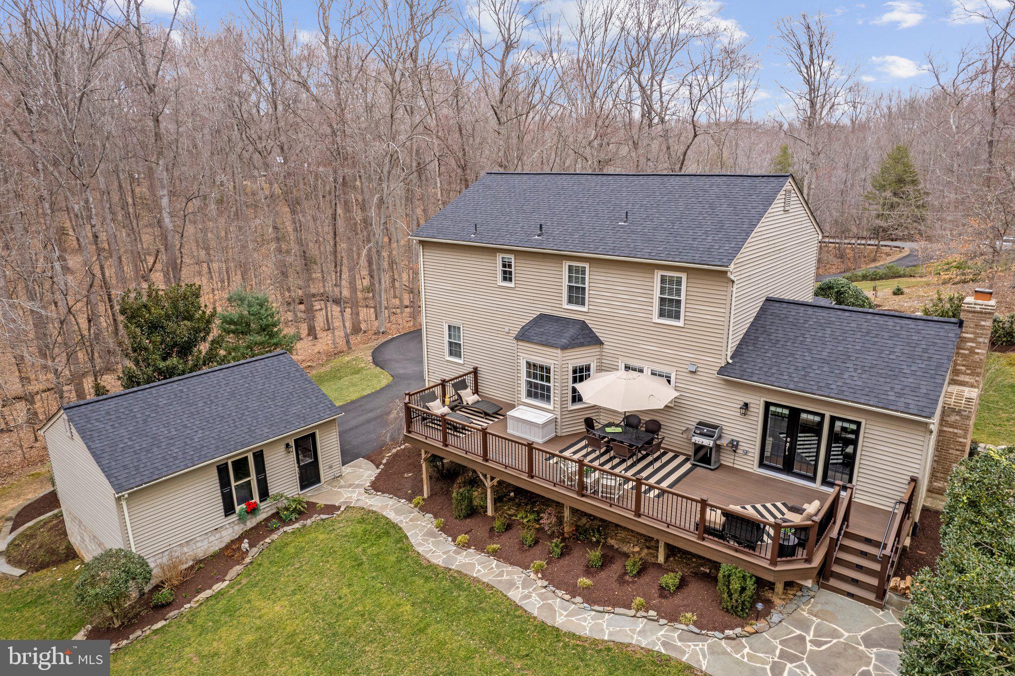 CANNON BLUFF - Residential