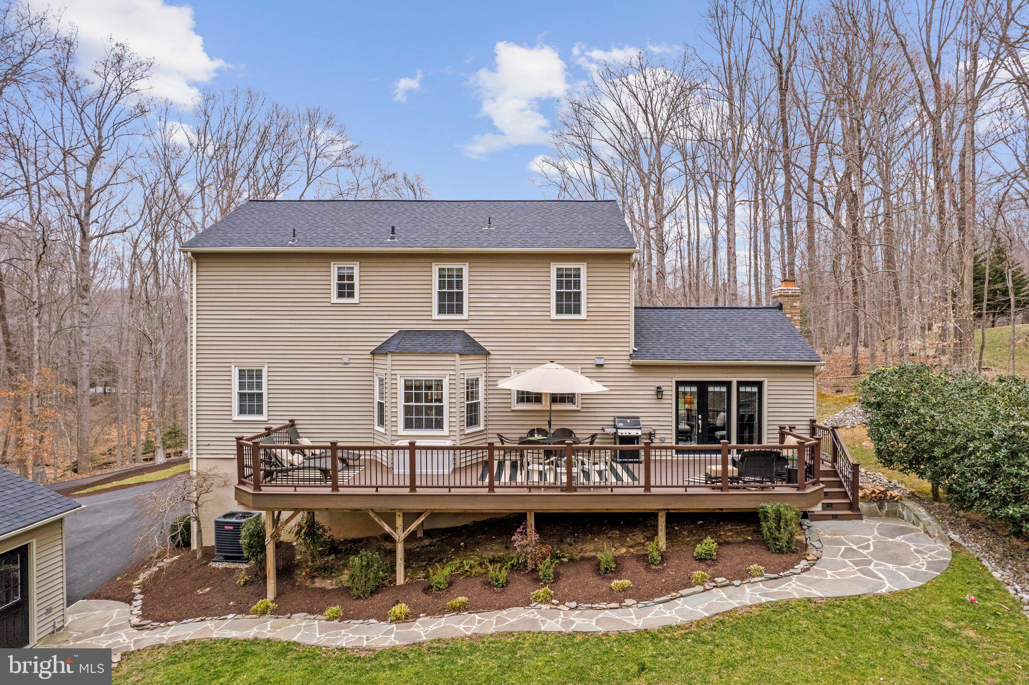 CANNON BLUFF - Residential