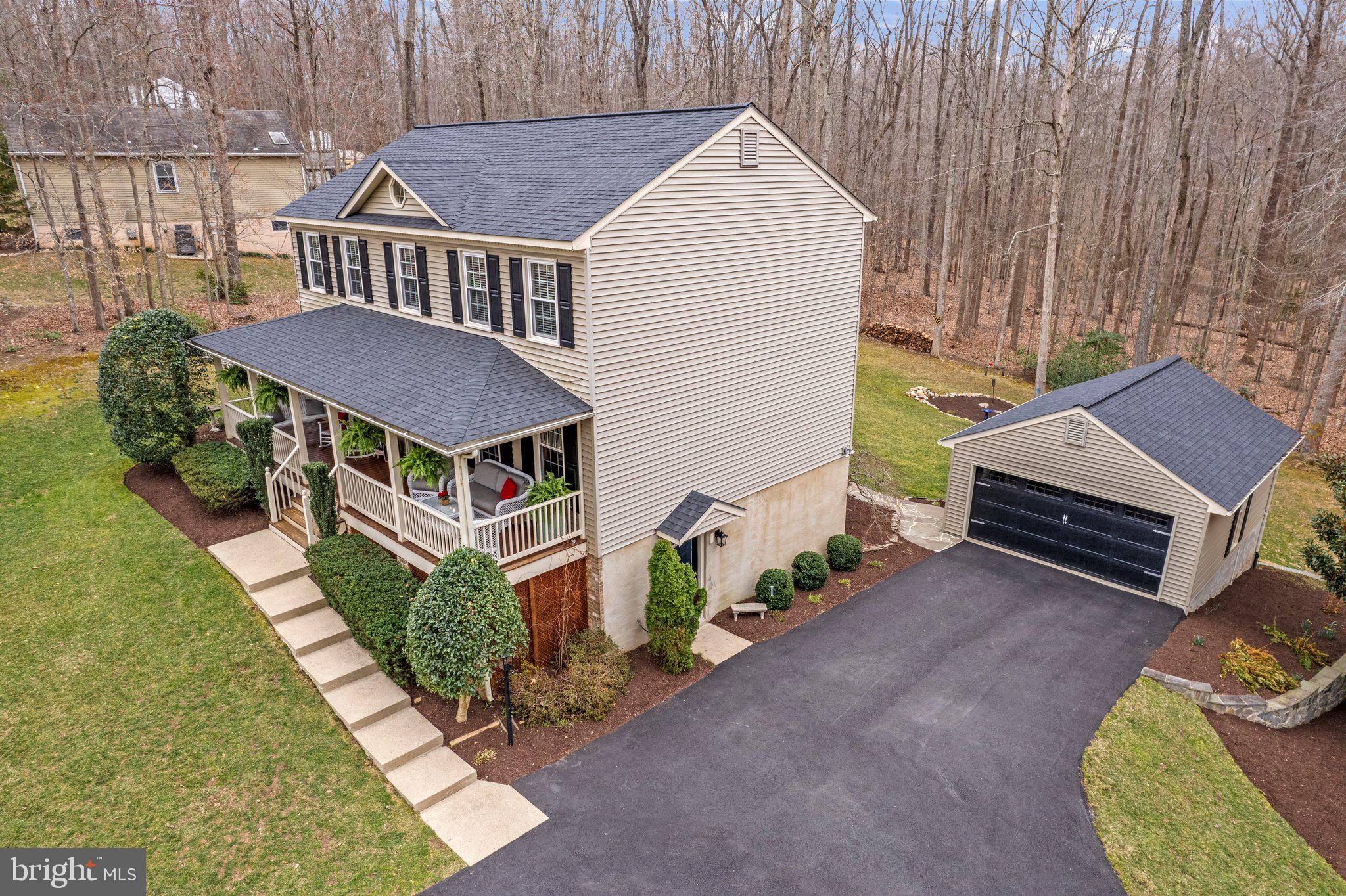 CANNON BLUFF - Residential