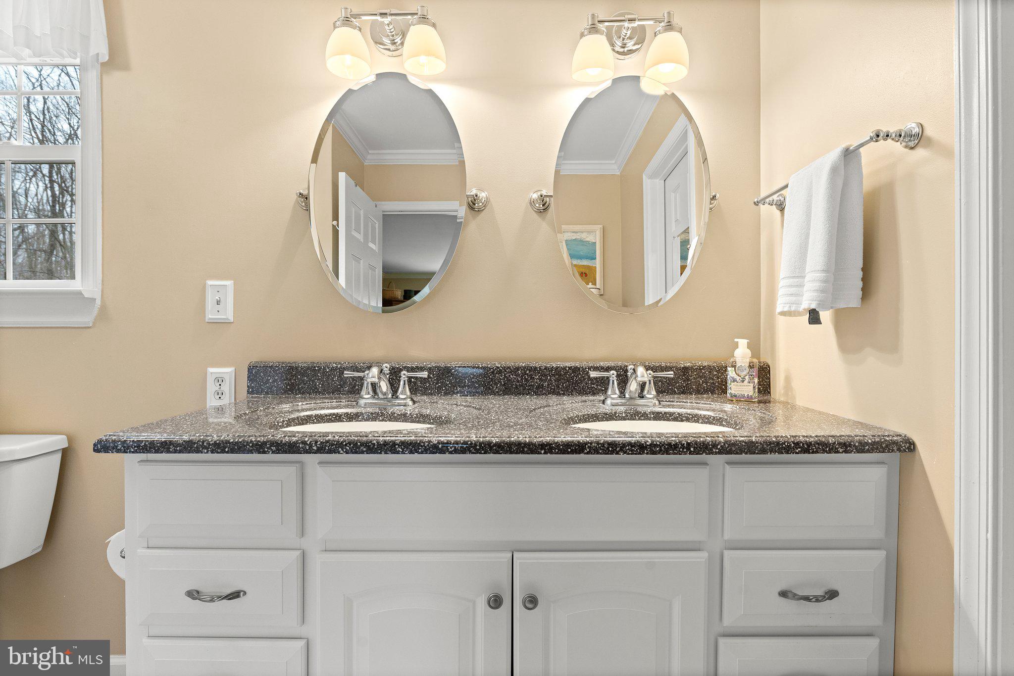 CANNON BLUFF - Residential