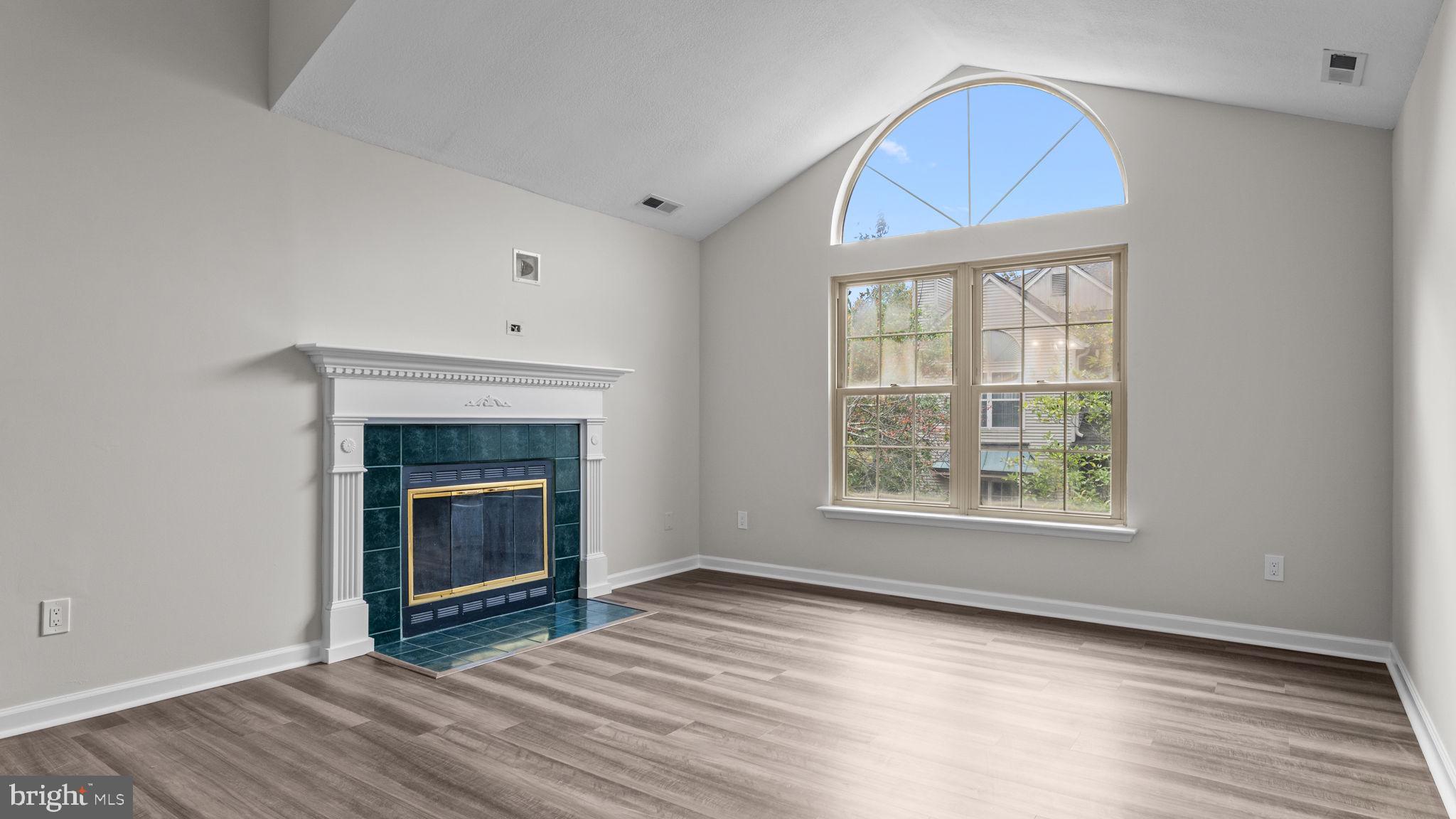 MAKEFIELD GLEN - Residential Lease