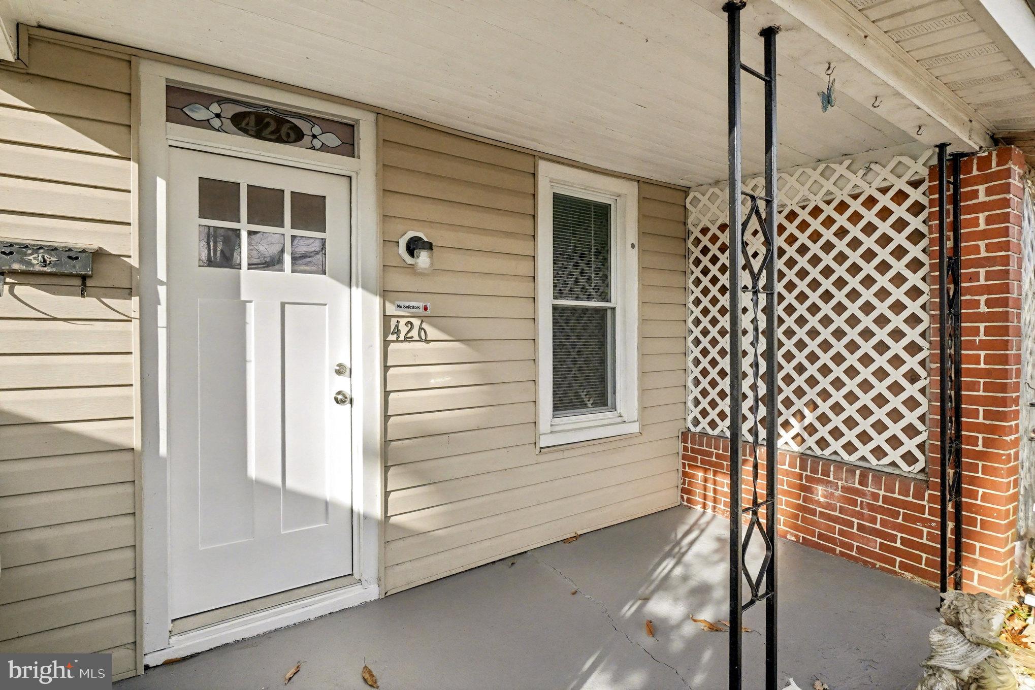 426 S WASHINGTON STREET