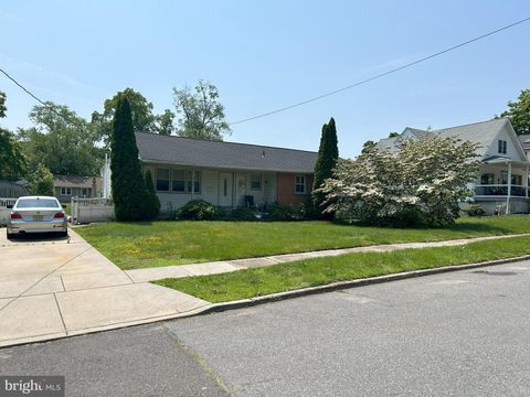 130 W MONROE MAGNOLIA NJ 08049