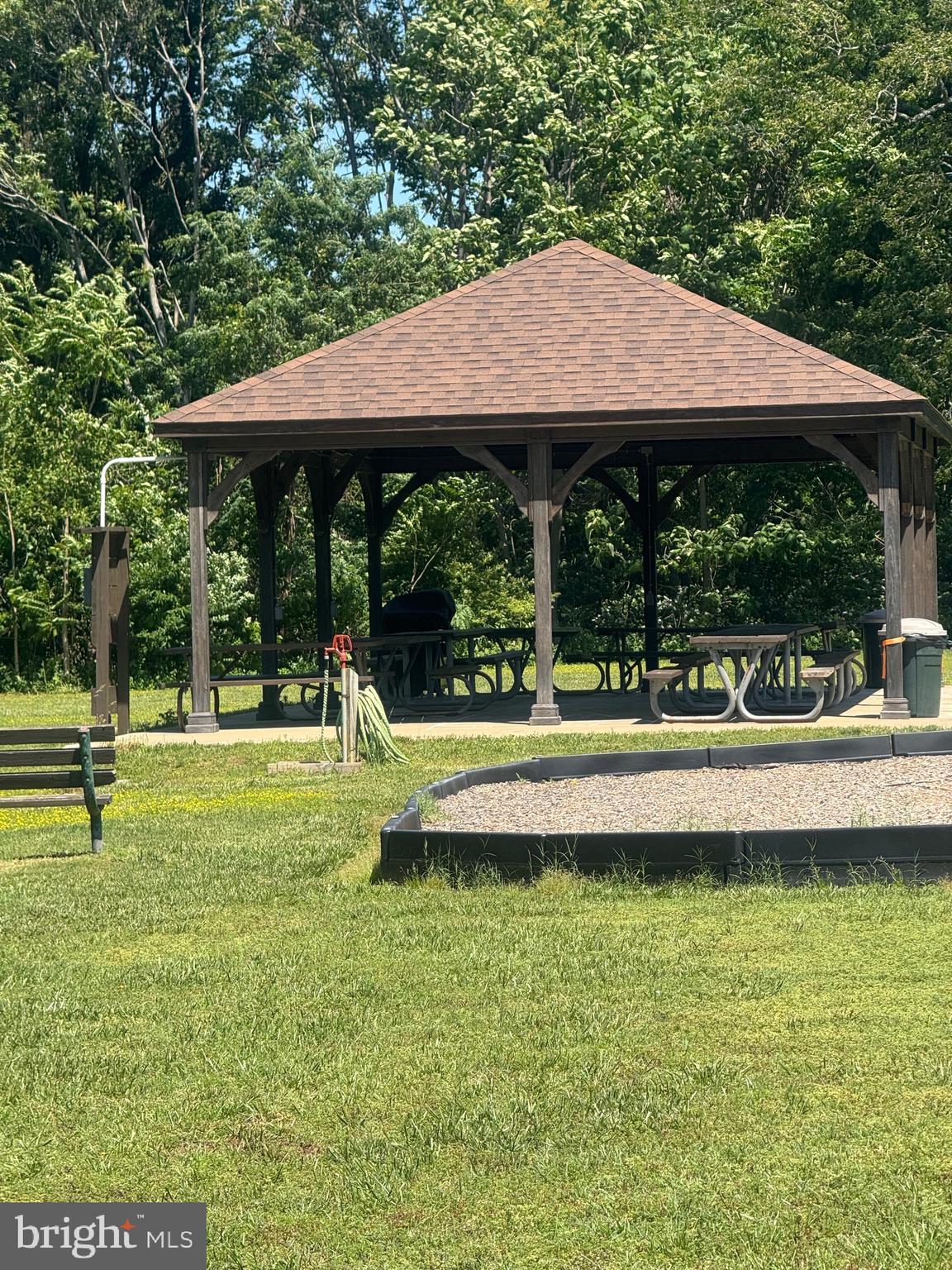 STRATFORD HARBOUR - Residential