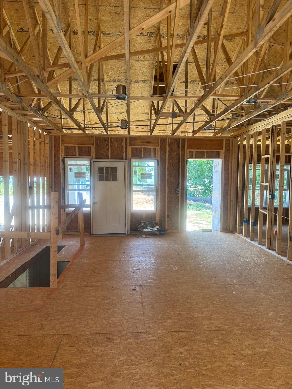 STRATFORD HARBOUR - Residential