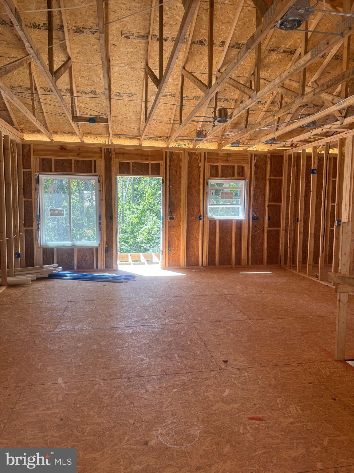 STRATFORD HARBOUR - Residential