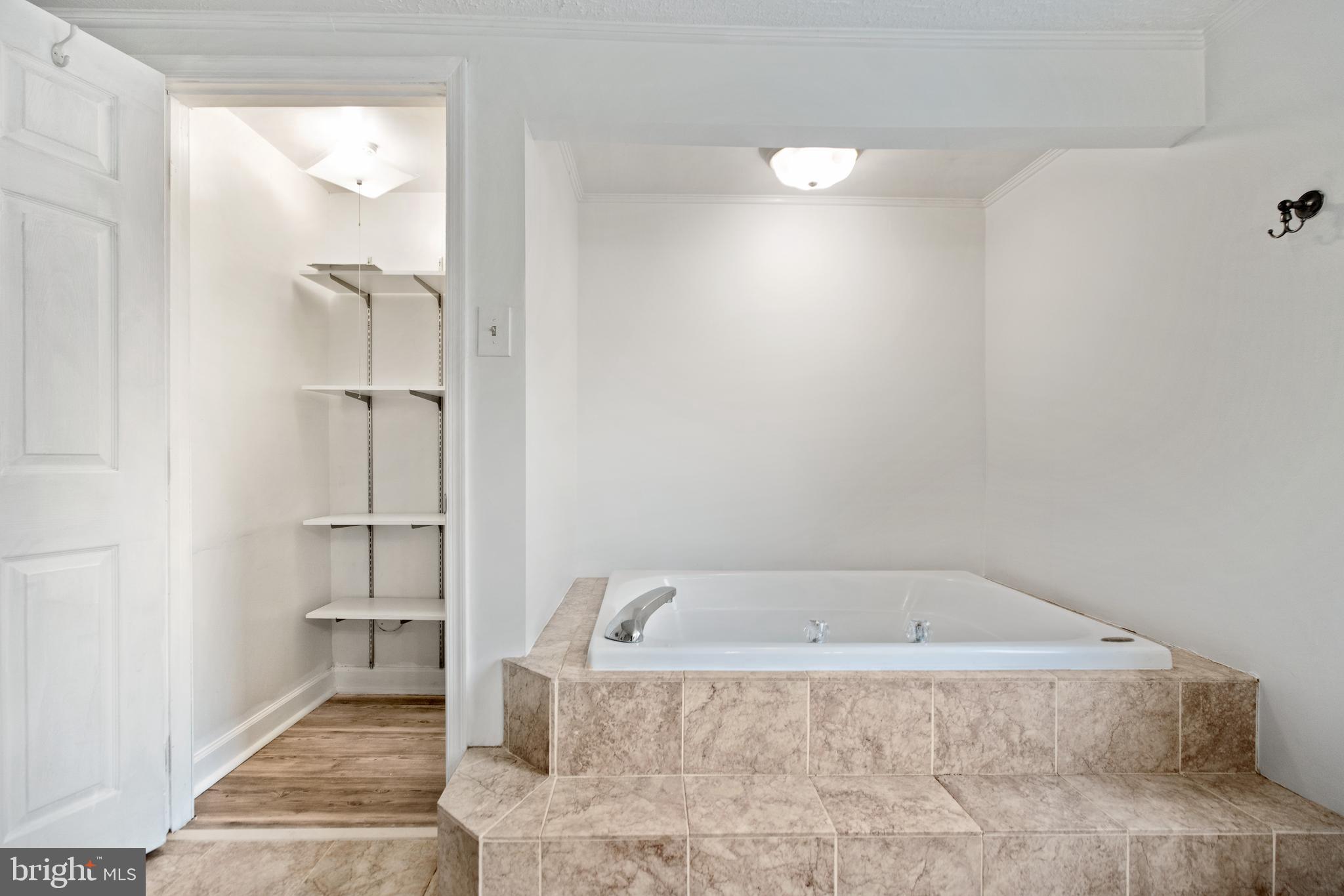 CAPON RIVER VISTA - Residential