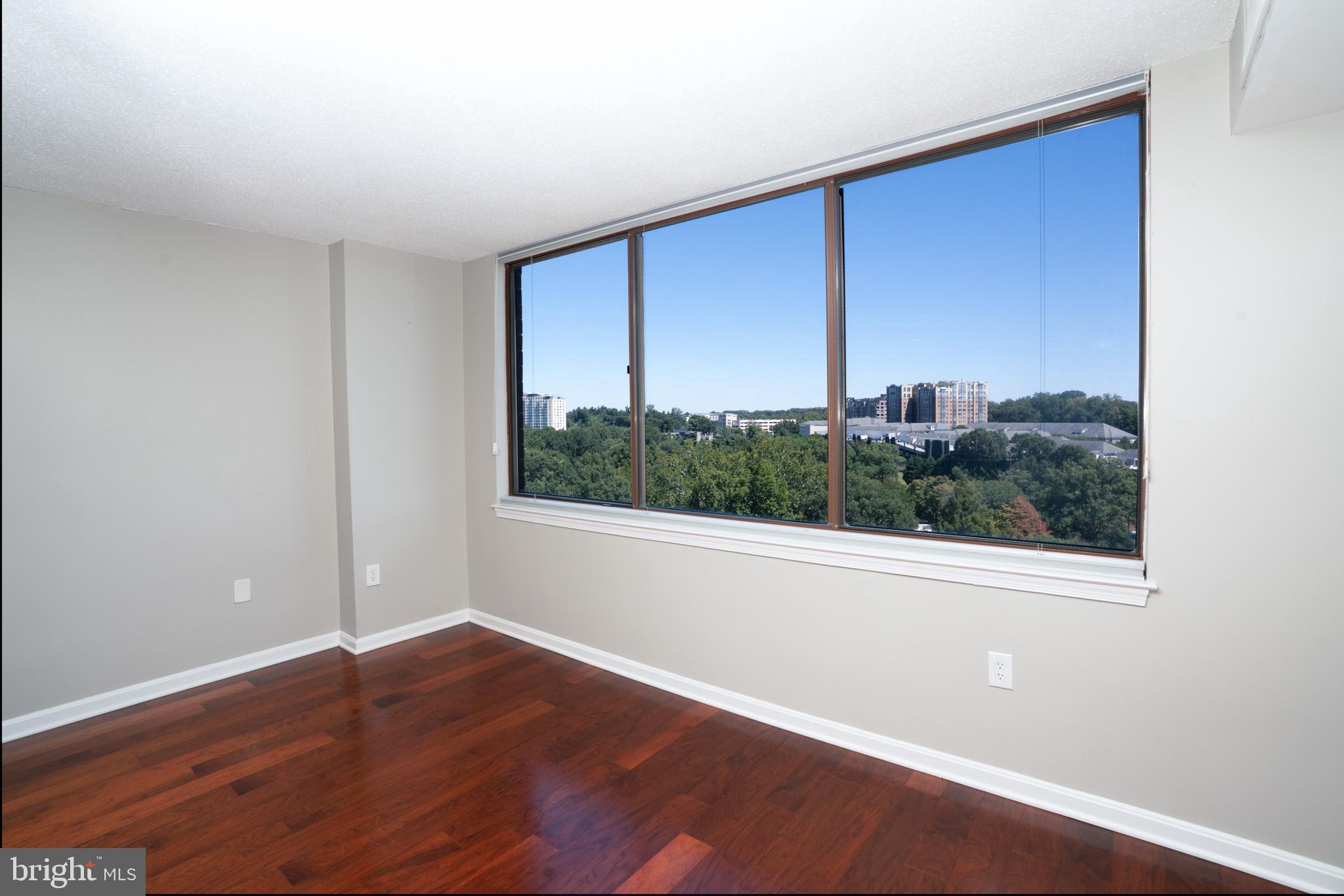 ROCKVILLE - Residential Lease